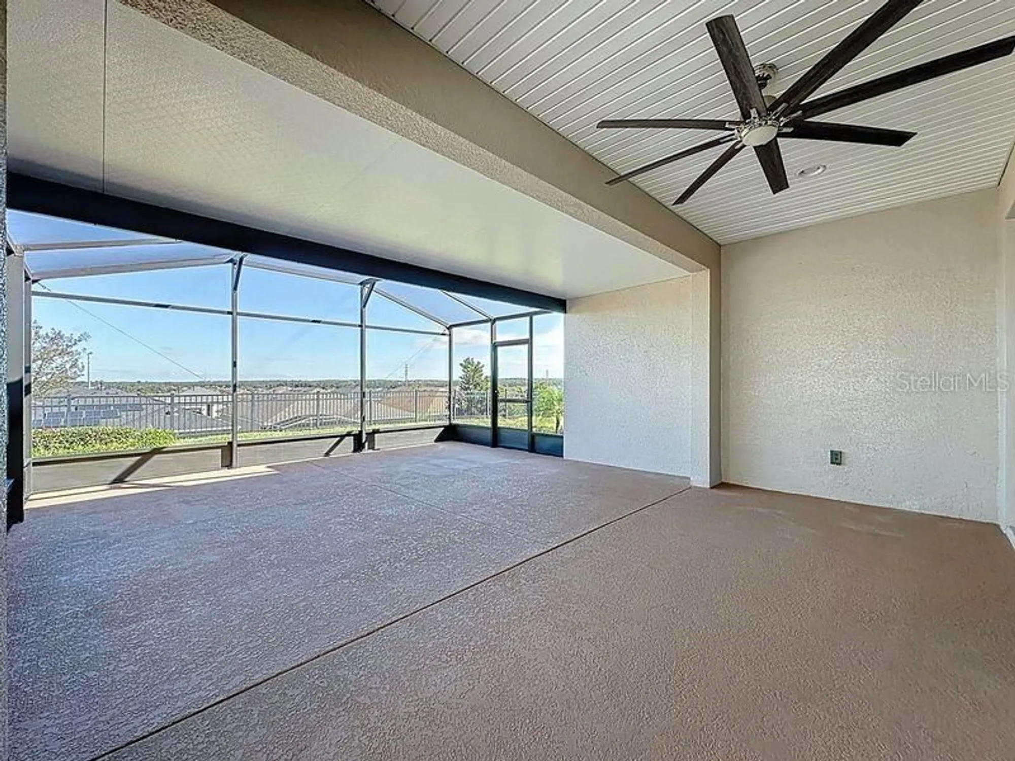 Property Slideshow image 18 of 40 | 537 narrow view ln, Groveland, FL, 34736