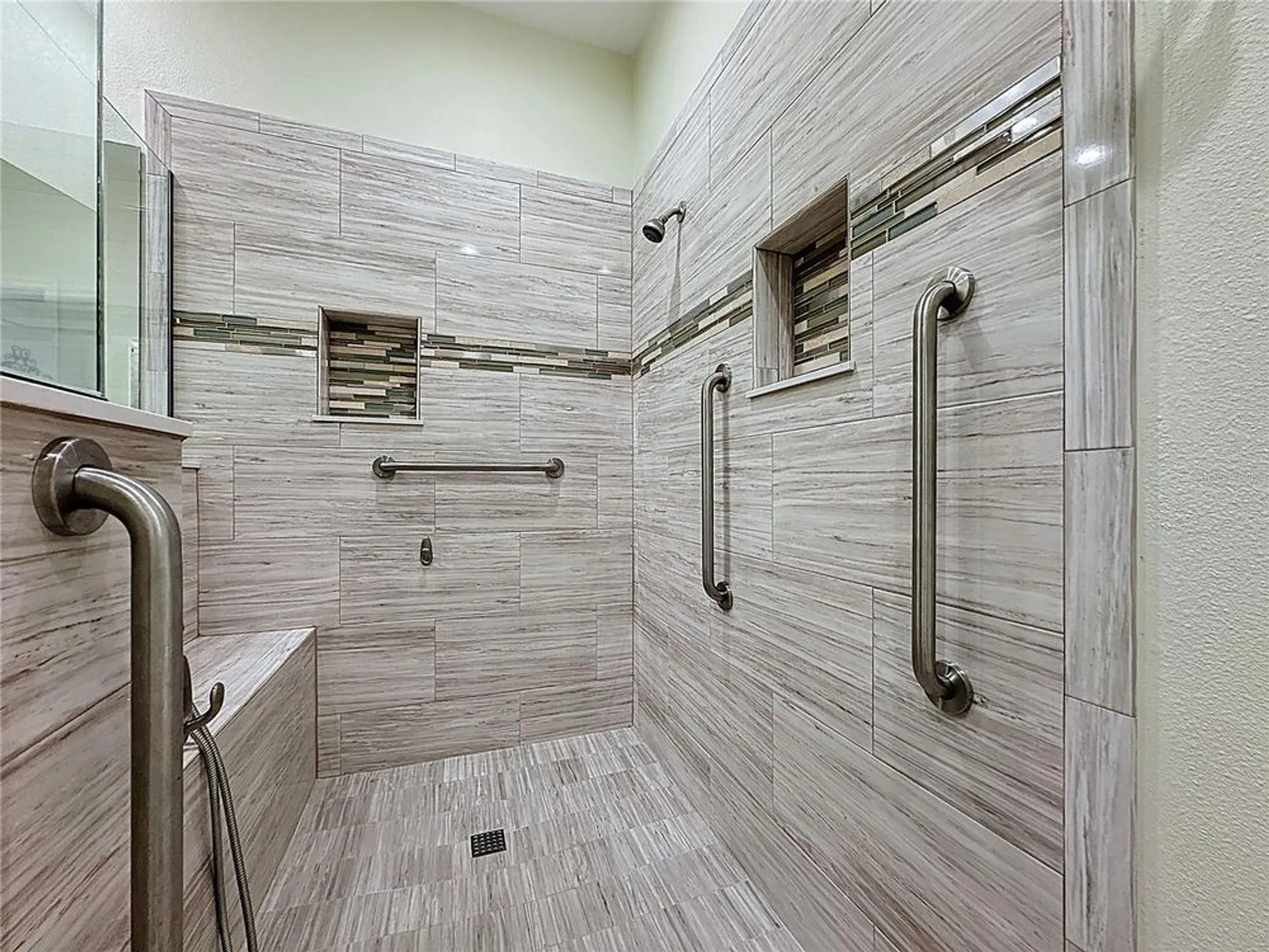 Property Slideshow image 28 of 72 | 2225 elverson ave, Clermont, FL, 34711