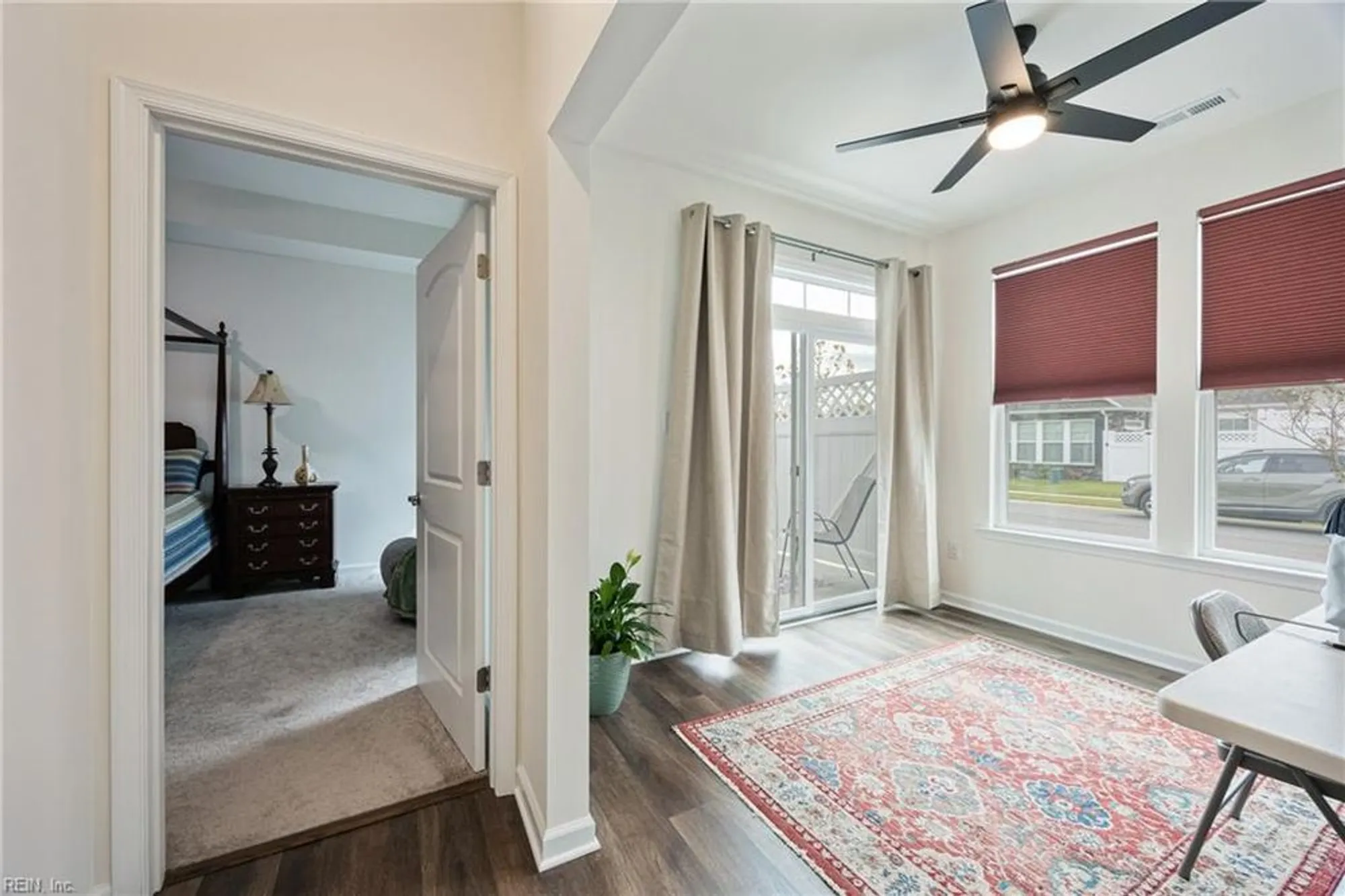 Property Slideshow image 13 of 39 | 221 richmond ave, Smithfield, VA, 23430
