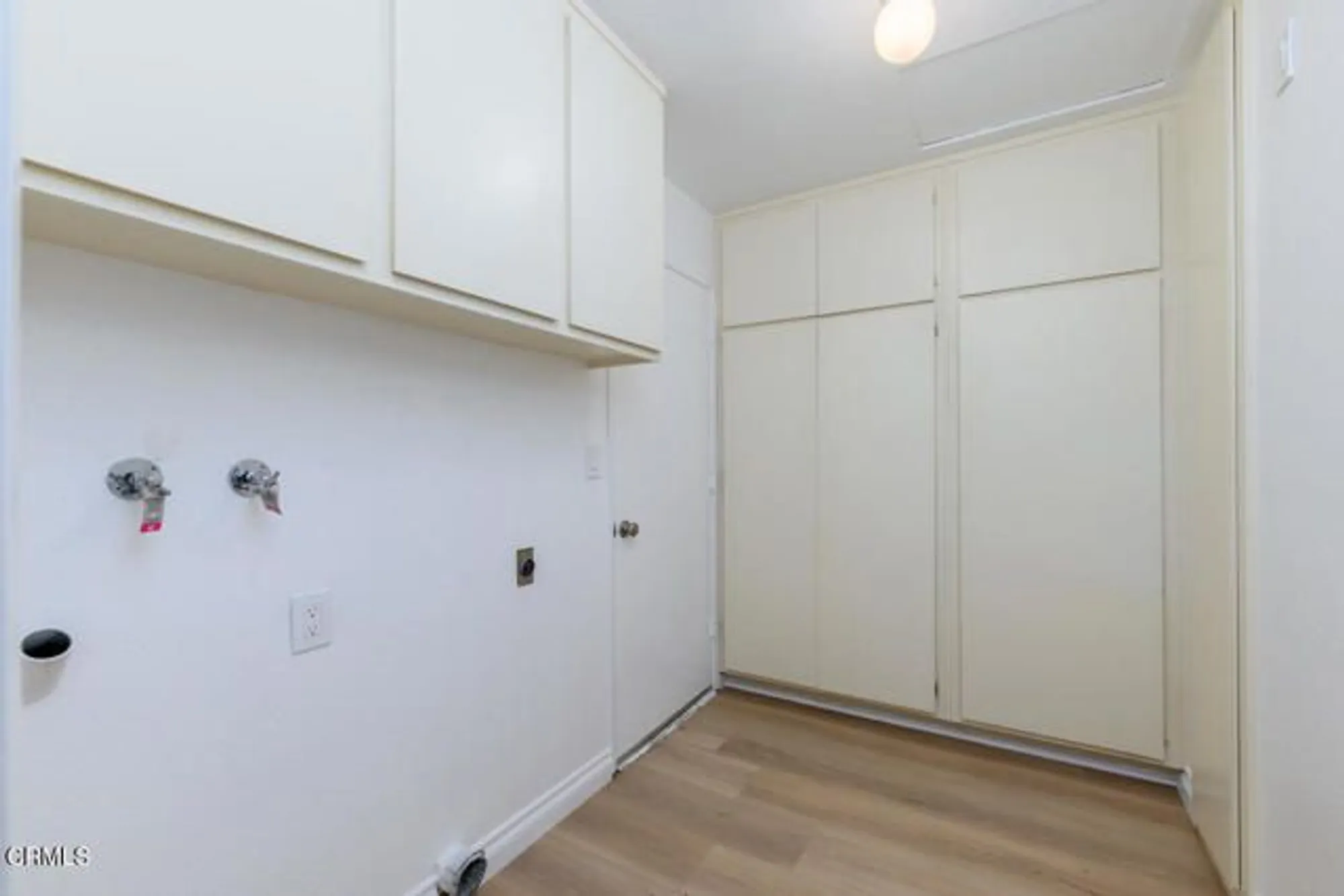 Property Slideshow image 8 of 40 | 42025 village 42, Camarillo, CA, 93012