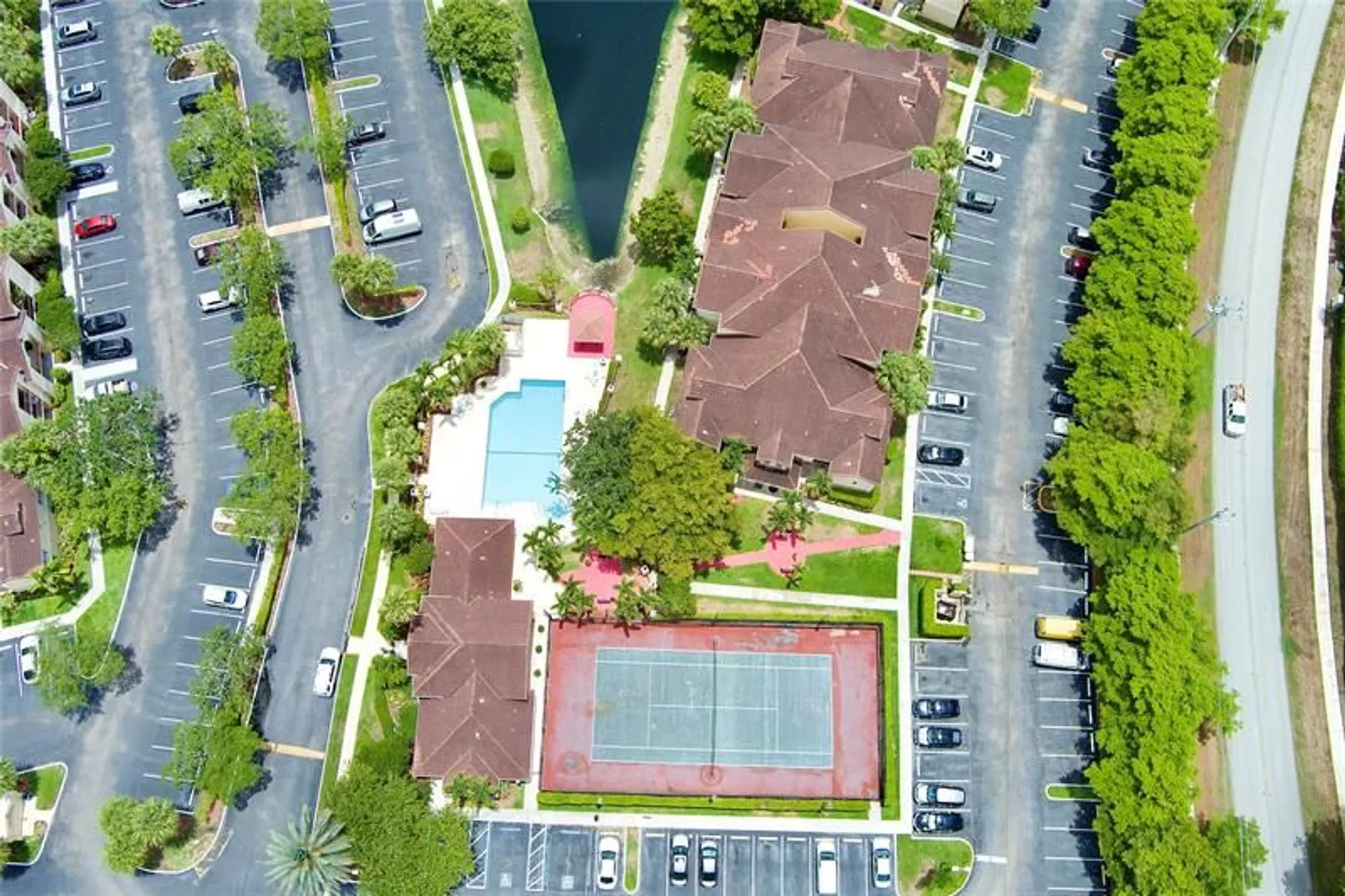 Property Slideshow image 19 of 24 | 7630 westwood dr apt 316, Tamarac, FL, 33321