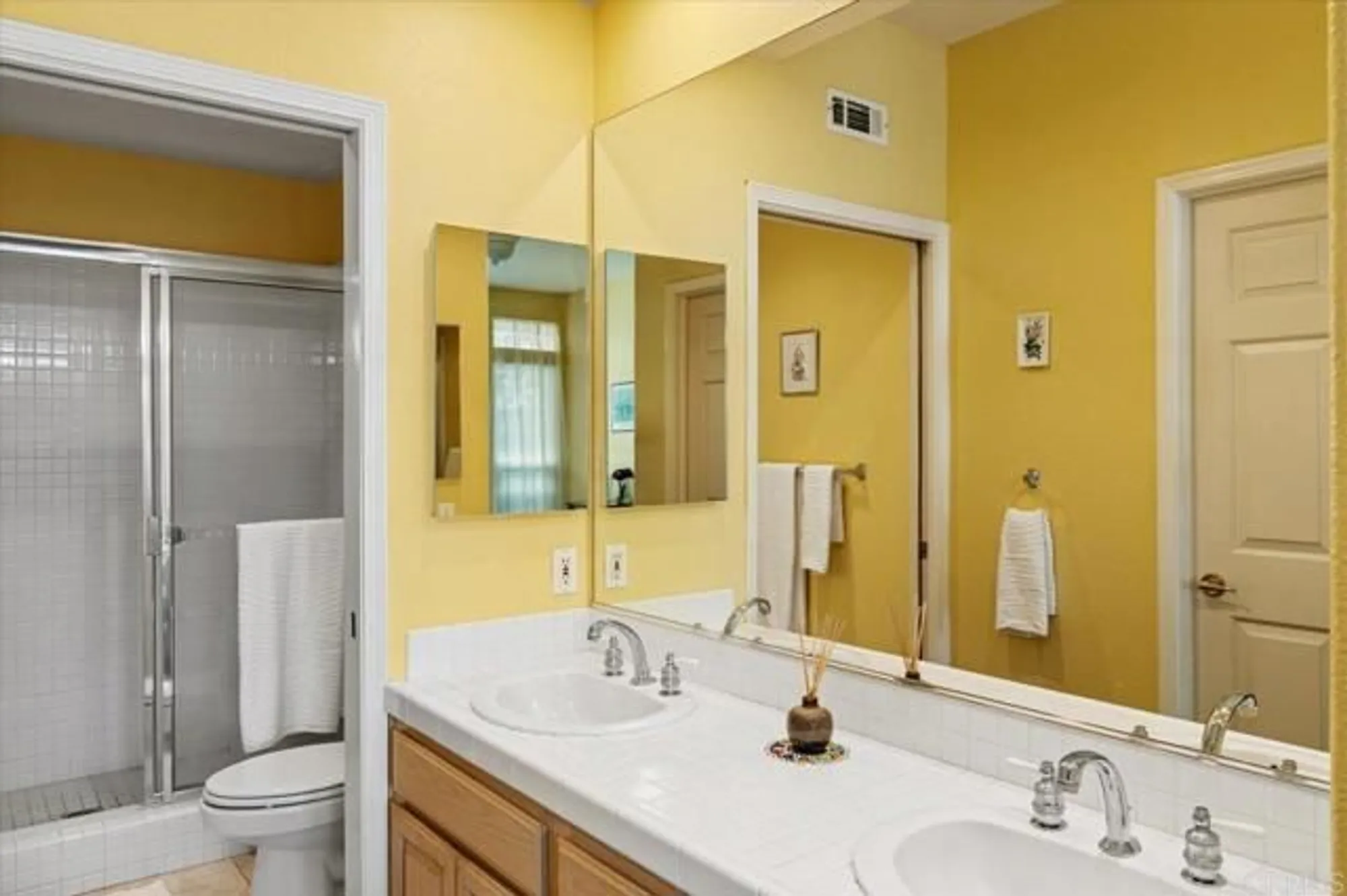 Property Slideshow image 18 of 24 | 3315 genoa way 96, Oceanside, CA, 92056
