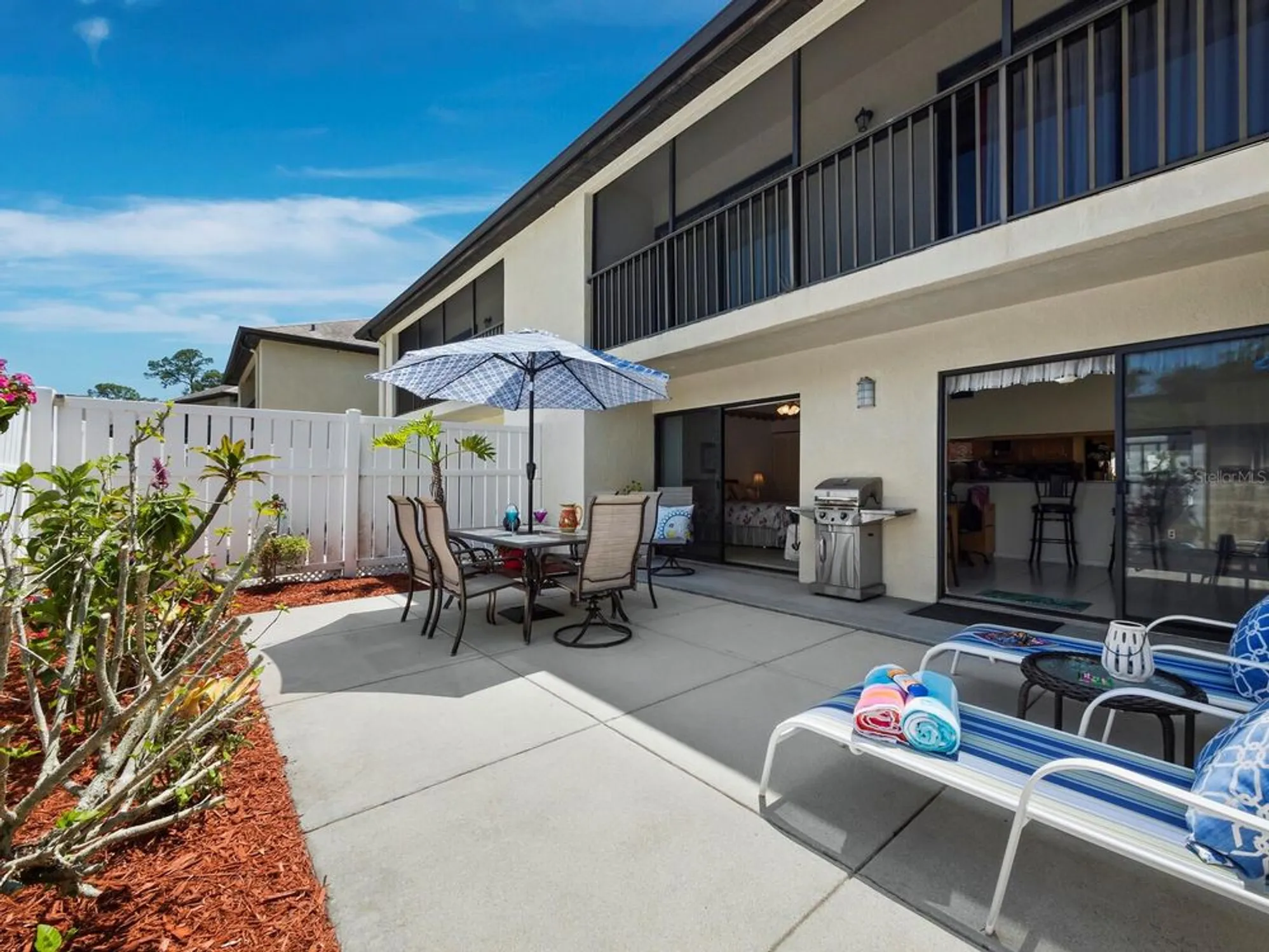 Property Slideshow image 28 of 67 | 6110 country club way 102, Sarasota, FL, 34243