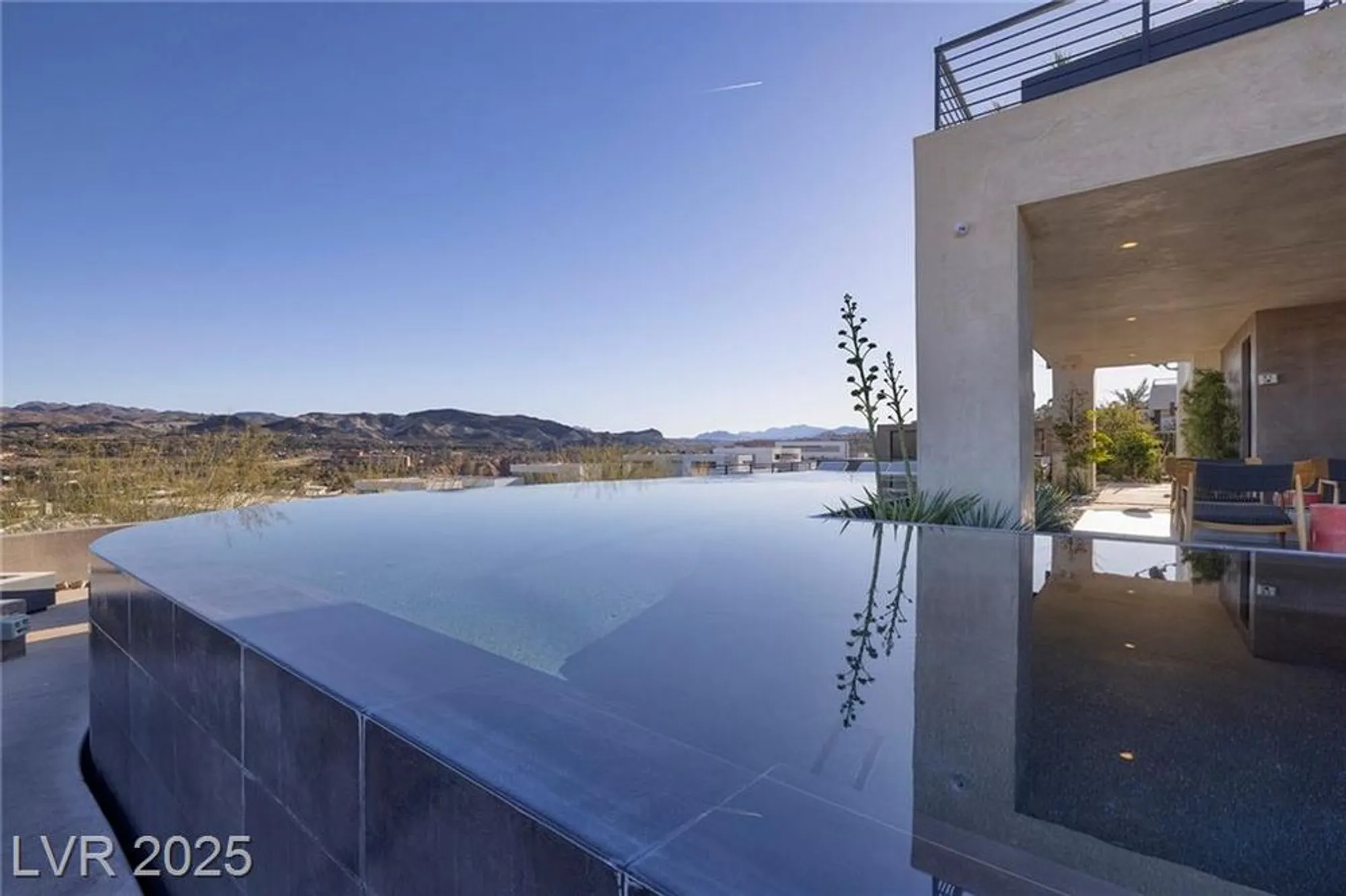 Property Slideshow image 22 of 70 | 32 highland cove ln, Henderson, NV, 89011