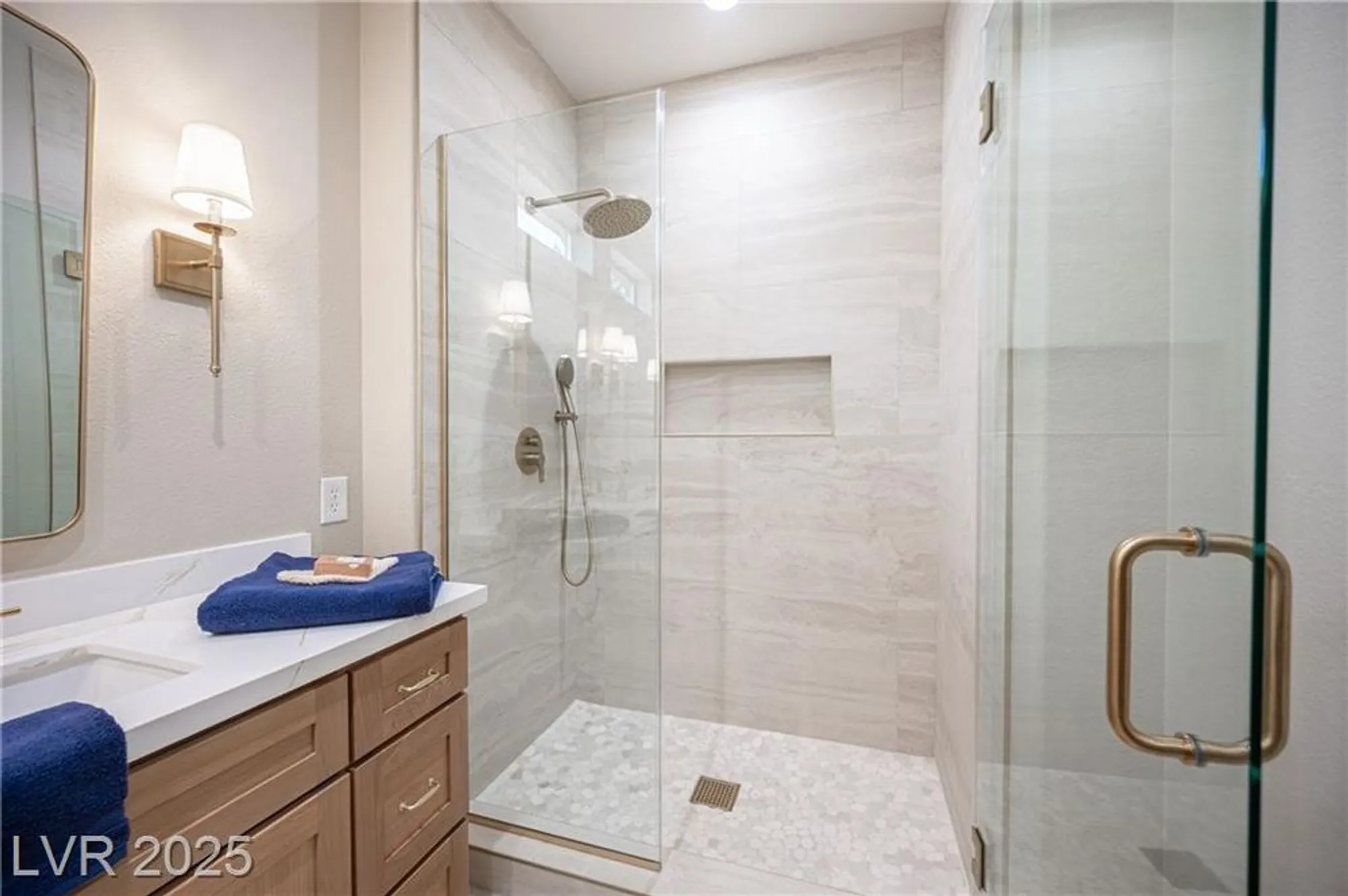 Property Slideshow image 20 of 27 | 1977 high mesa dr, Henderson, NV, 89012