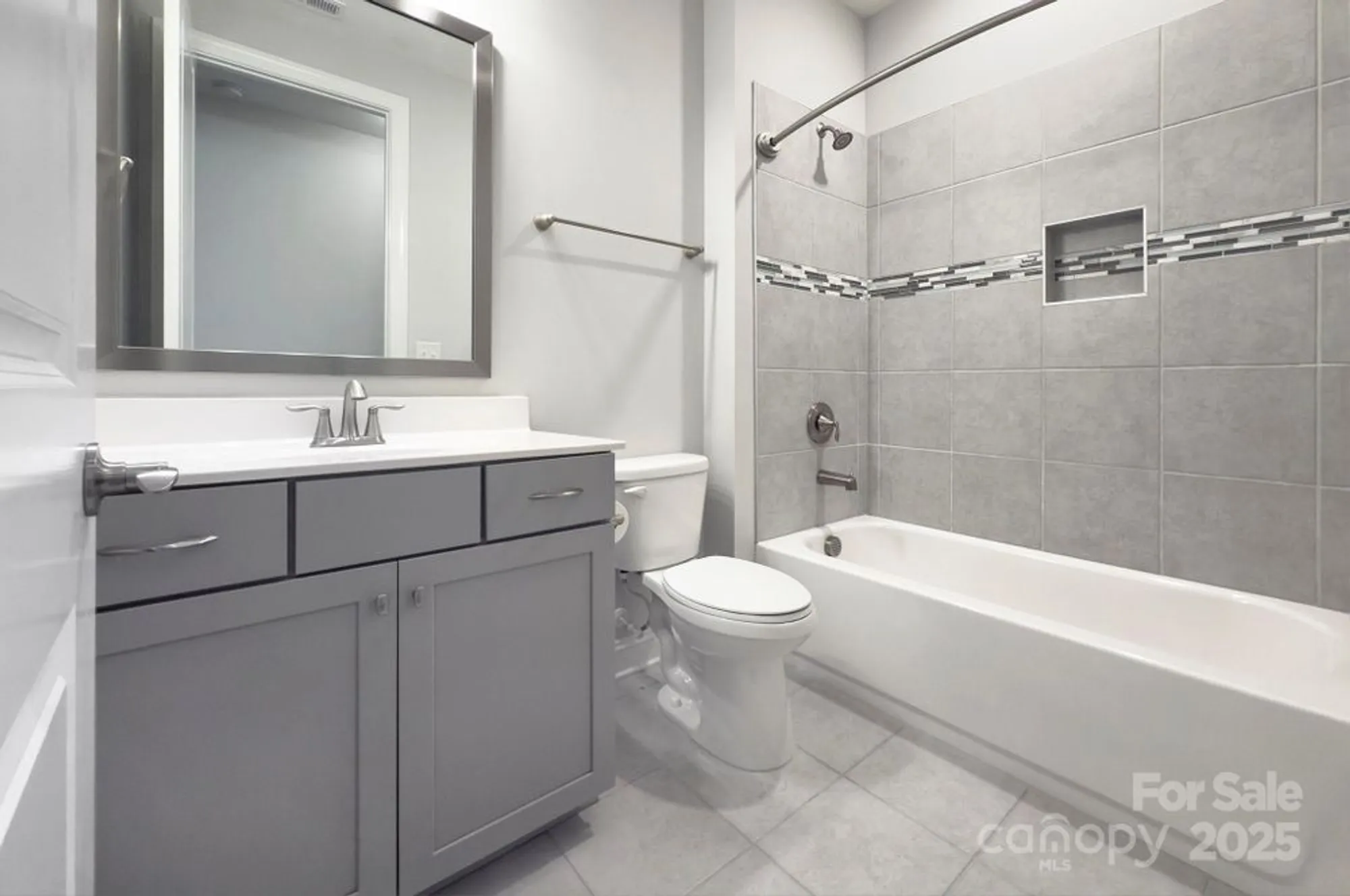 Property Slideshow image 25 of 46 | 5527 cheerful ln, Charlotte, NC, 28215