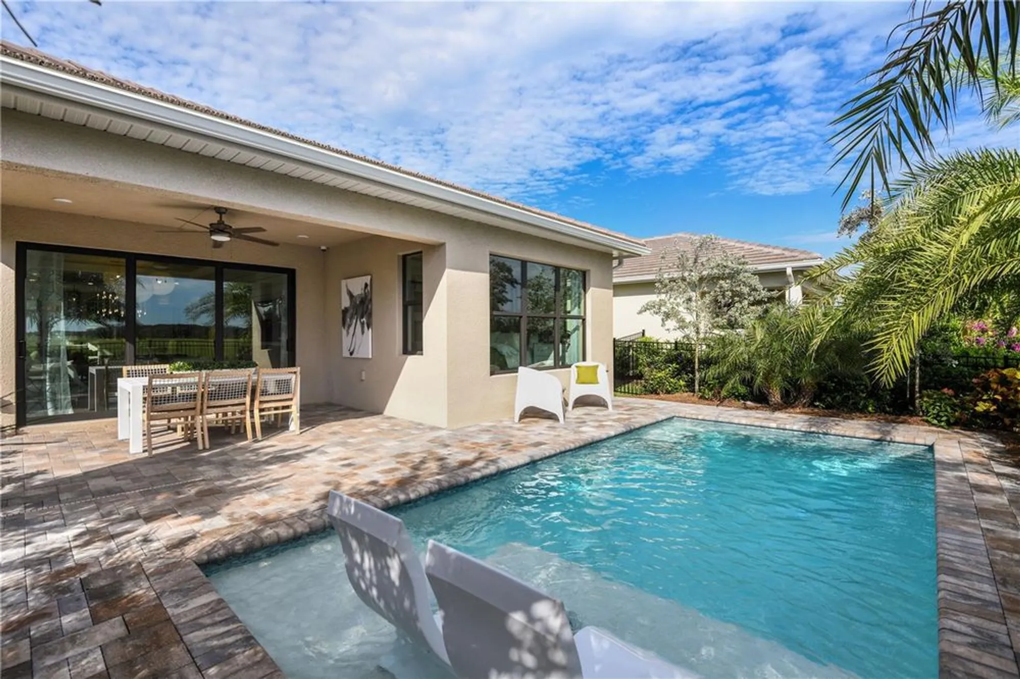 Property Slideshow image 31 of 64 | 18352 rockport pl, Lakewood Ranch, FL, 34211