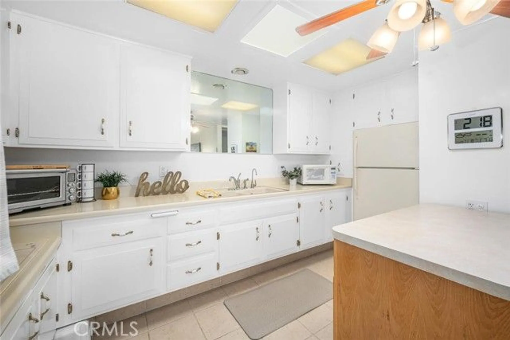 Property Slideshow image 18 of 31 | 1491 golden rain rd apt 91b, Seal Beach, CA, 90740