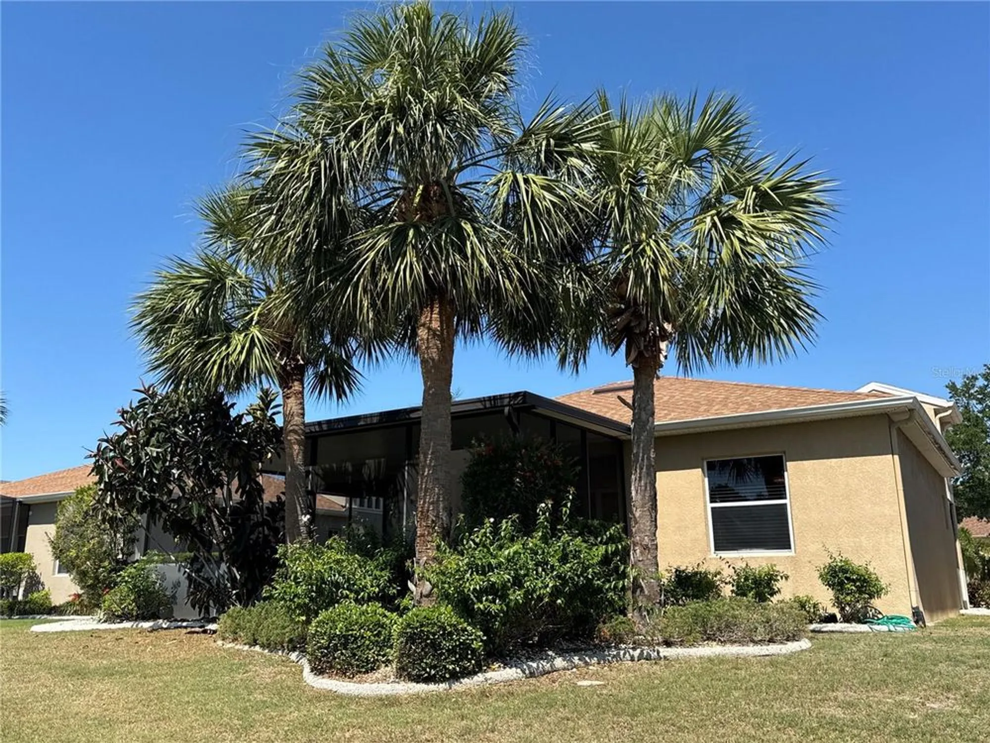 Property Slideshow image 24 of 29 | 832 king leon way, Sun City Center, FL, 33573