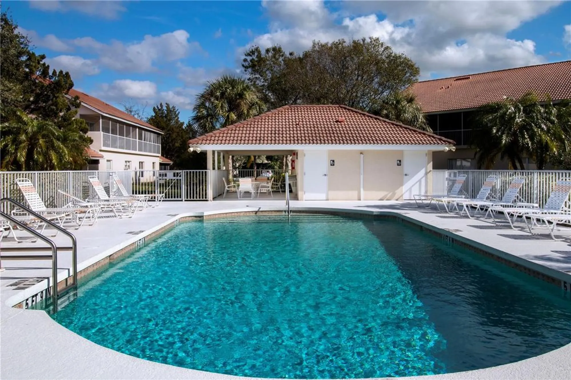 Property Slideshow image 35 of 37 | 7139 cedar hollow cir # 101, Bradenton, FL, 34203