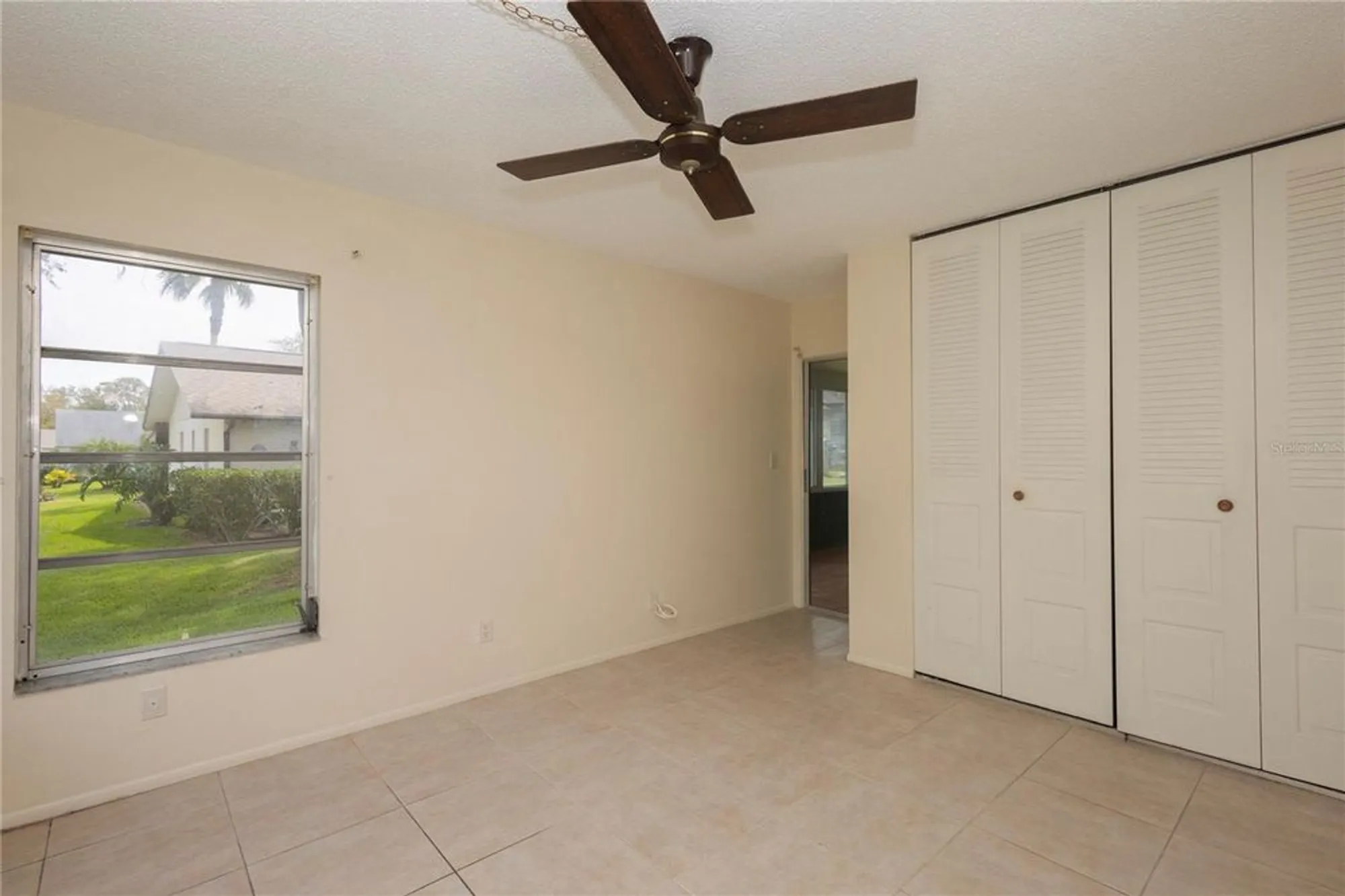 Property Slideshow image 20 of 37 | 8121 casuarina dr, Port Richey, FL, 34668