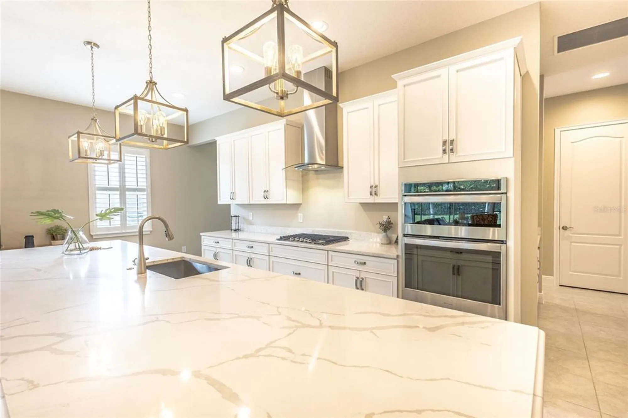 Property Slideshow image 12 of 88 | 2606 meadowedge loop, Saint Cloud, FL, 34772