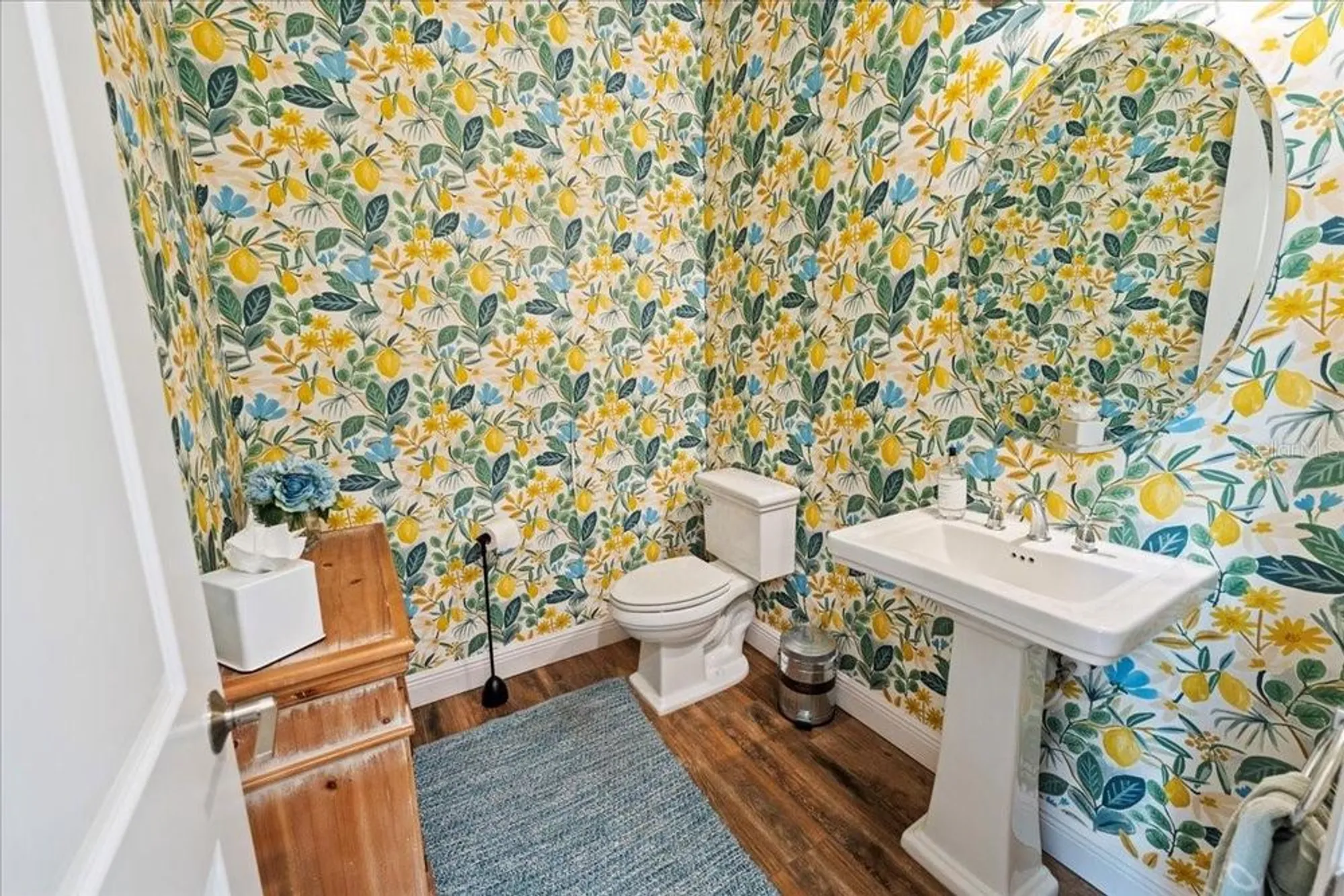 Property Slideshow image 45 of 86 | 10215 milky way cir, Sarasota, FL, 34241