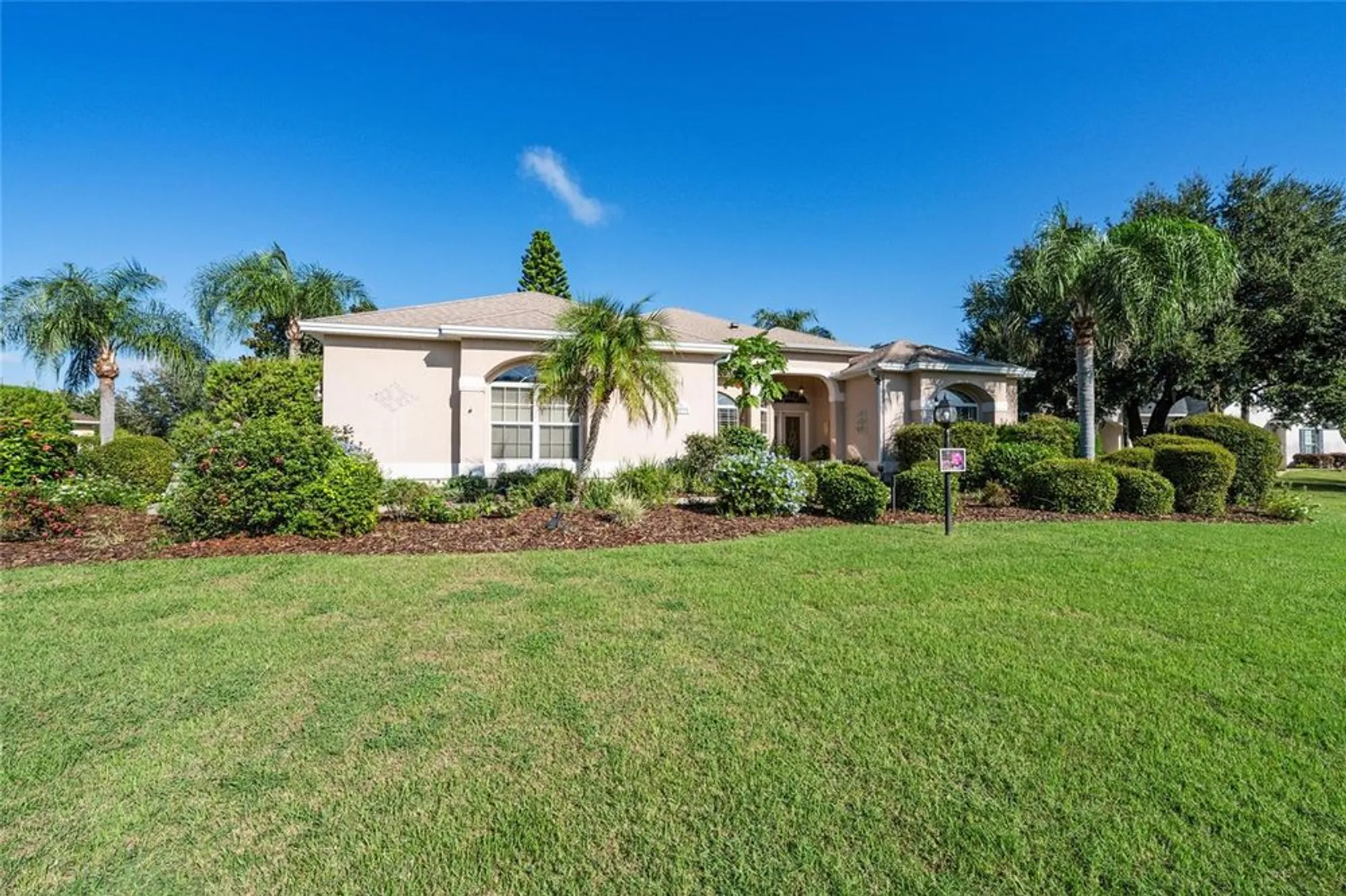 Property Slideshow image 5 of 52 | 1091 noble way, The Villages, FL, 32162