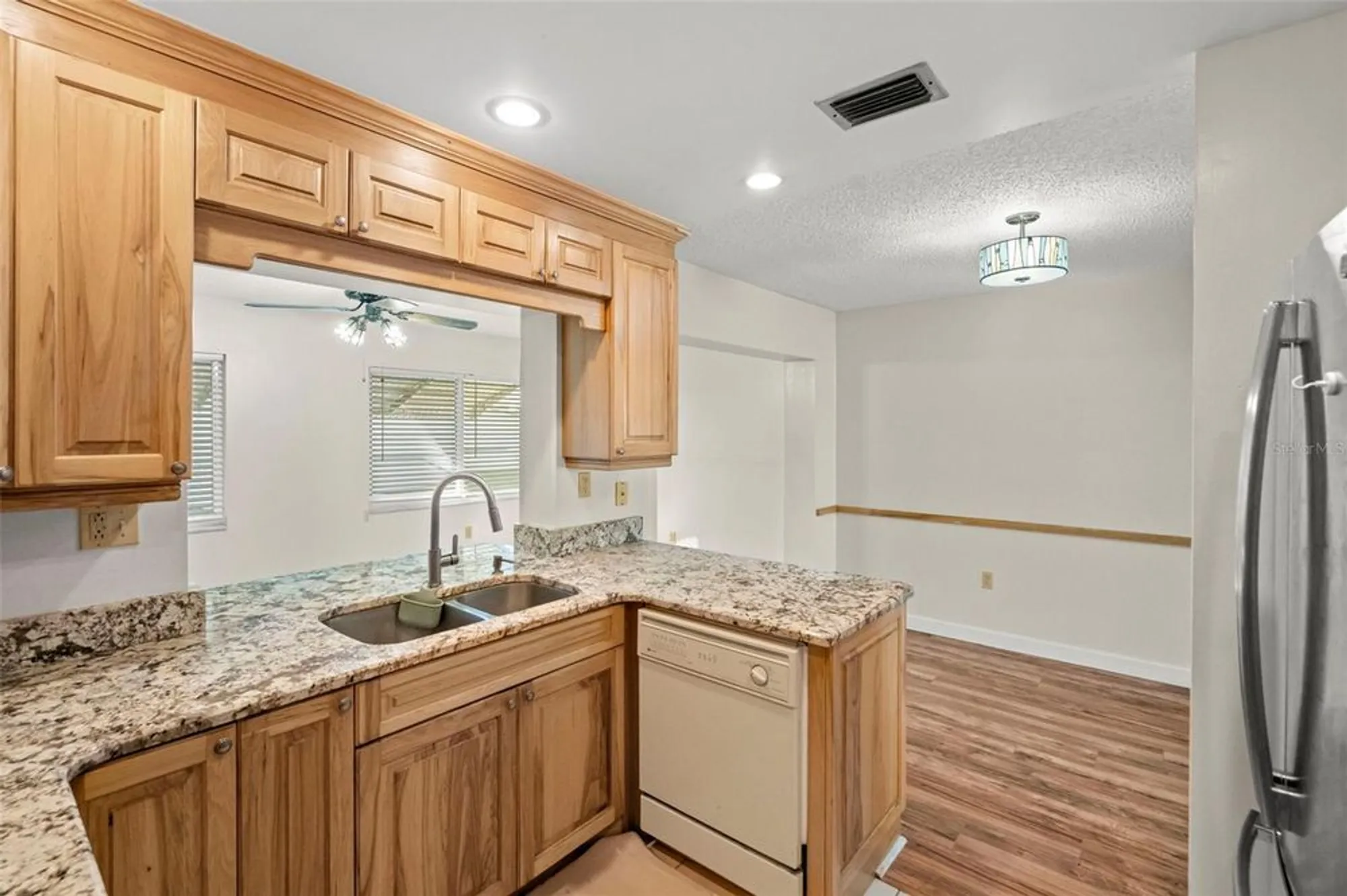 Property Slideshow image 5 of 28 | 9306 42nd st, Pinellas Park, FL, 33782