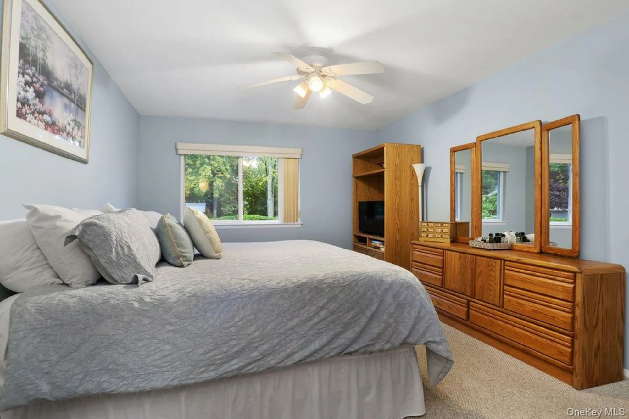 Property Slideshow image 15 of 35 | 141 flintlock way b, Yorktown Heights, NY, 10598