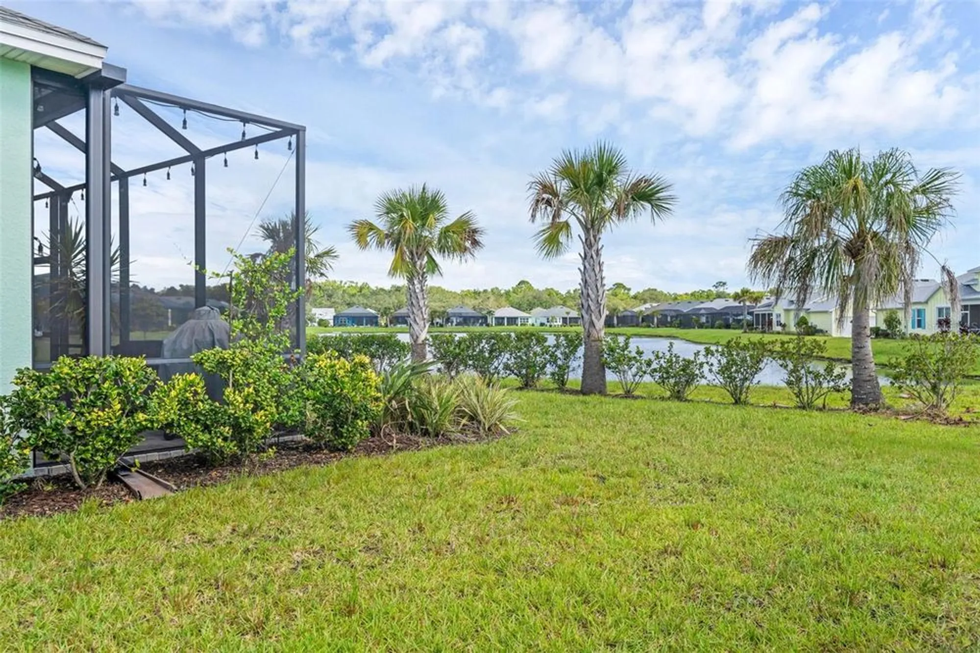 Property Slideshow image 26 of 82 | 422 good life way, Daytona Beach, FL, 32124