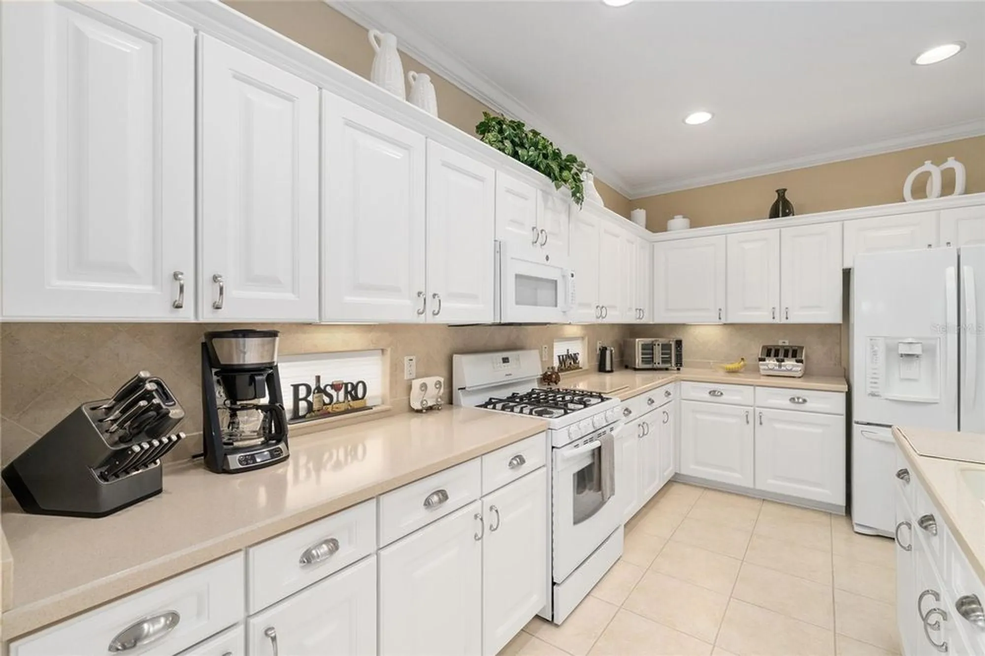 Property Slideshow image 16 of 79 | 9446 se 125th st, Summerfield, FL, 34491