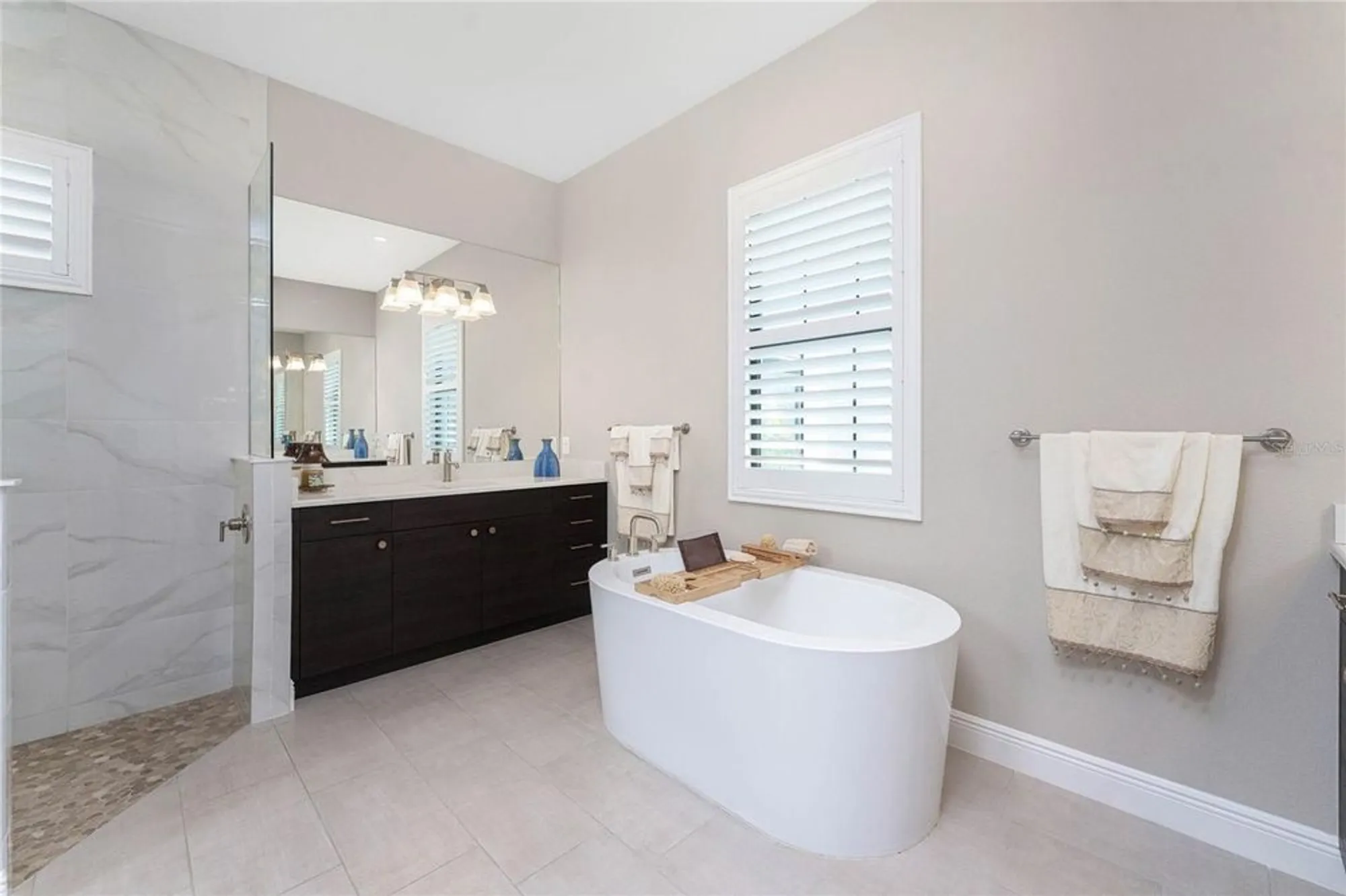 Property Slideshow image 50 of 96 | 10628 nicklaus ct, Englewood, FL, 34223