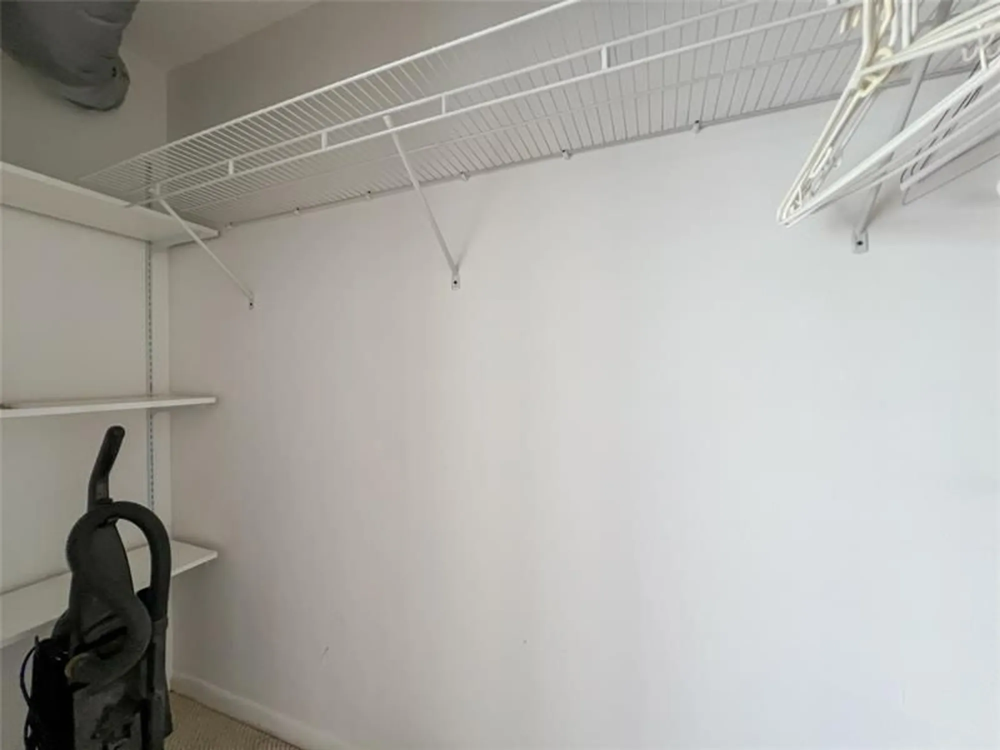 Property Slideshow image 16 of 18 | 4035 cambridge b # 4035, Deerfield Beach, FL, 33442