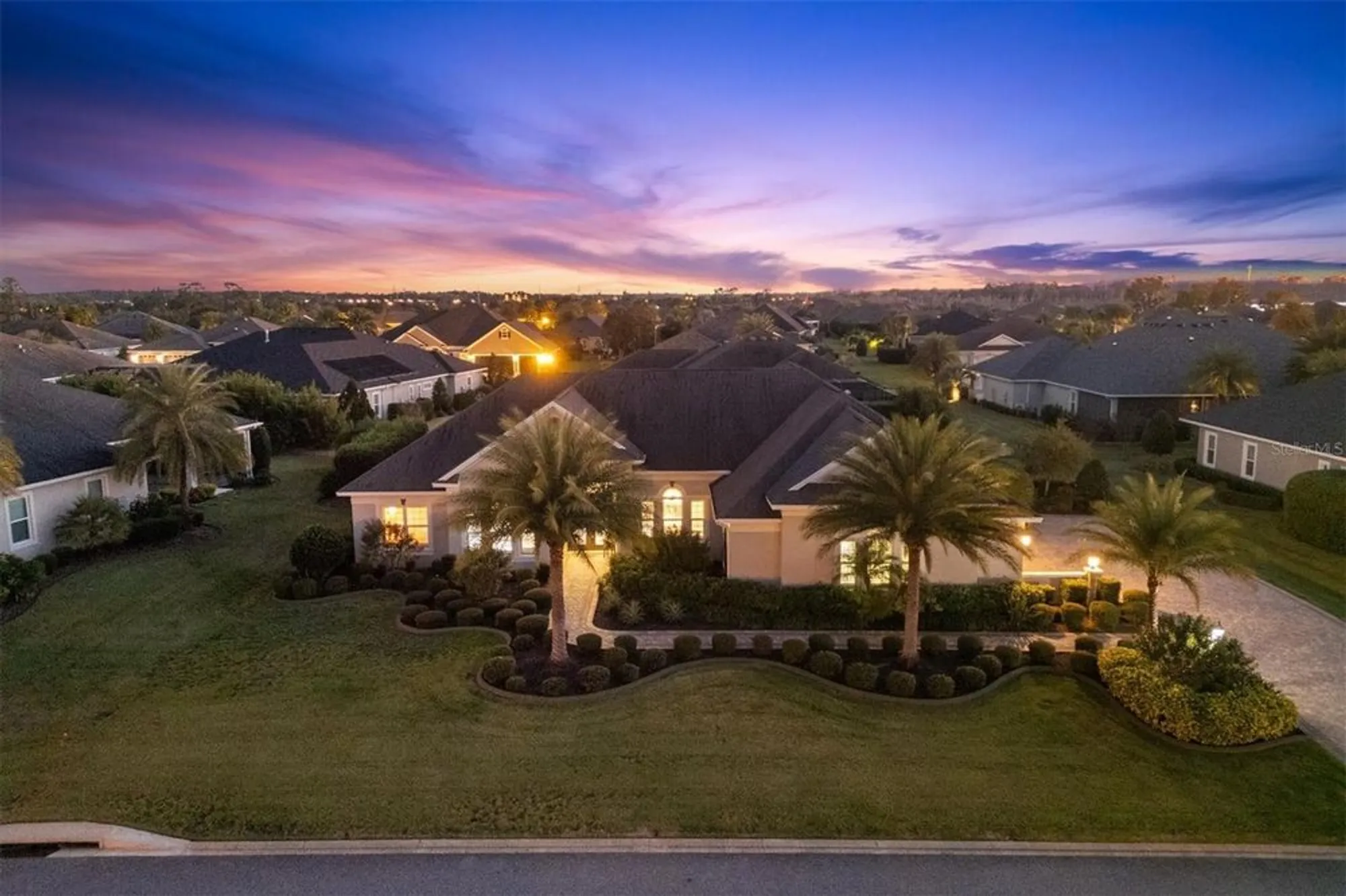 Property Slideshow image 1 of 79 | 842 oakwood st, The Villages, FL, 32163