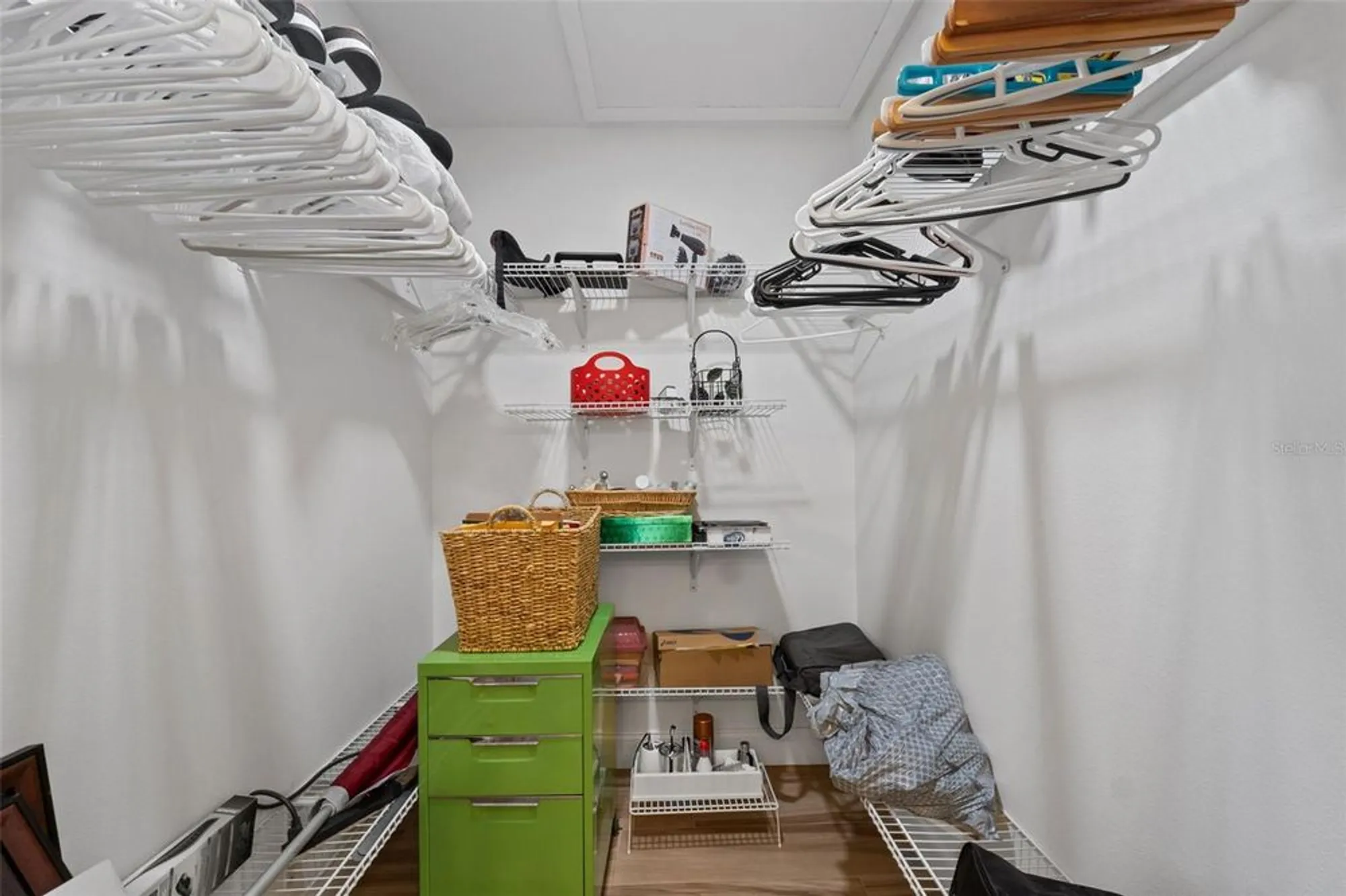 Property Slideshow image 21 of 49 | 1957 prairie dunes cir, Lakeland, FL, 33810