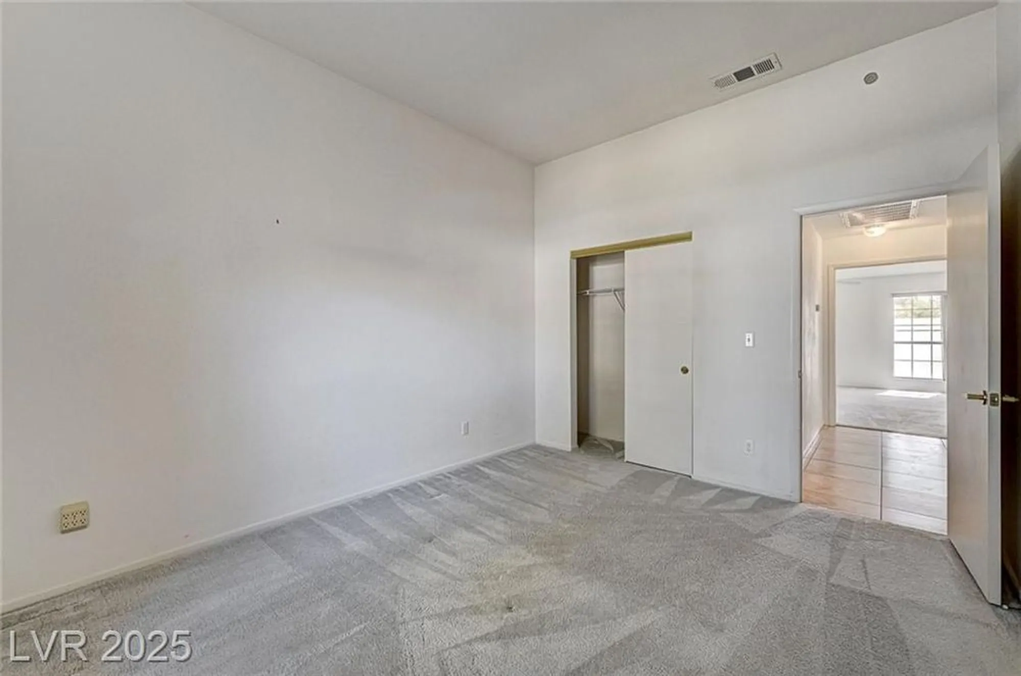Property Slideshow image 36 of 53 | 4821 cedar lawn way, Las Vegas, NV, 89130