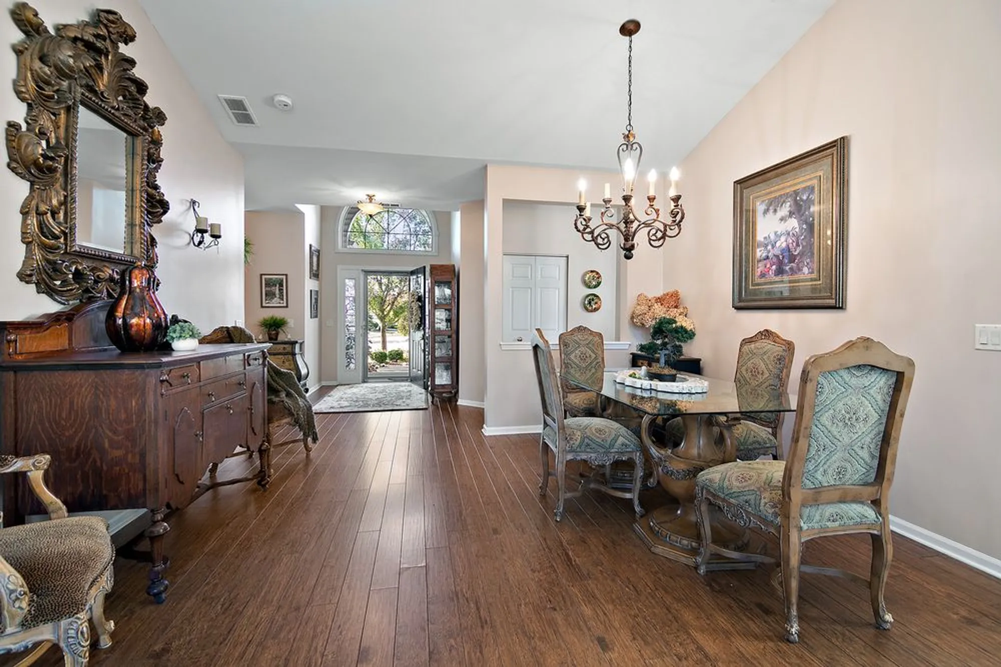 Property Slideshow image 8 of 31 | 17053 mendota dr, Lockport, IL, 60441