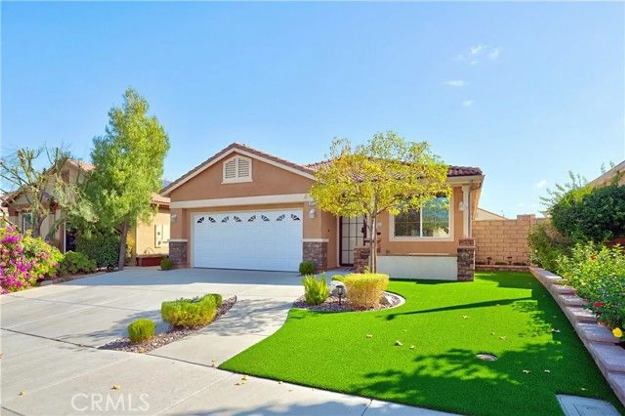 Property Slideshow image 2 of 49 | 30282 silicate dr, Menifee, CA, 92584