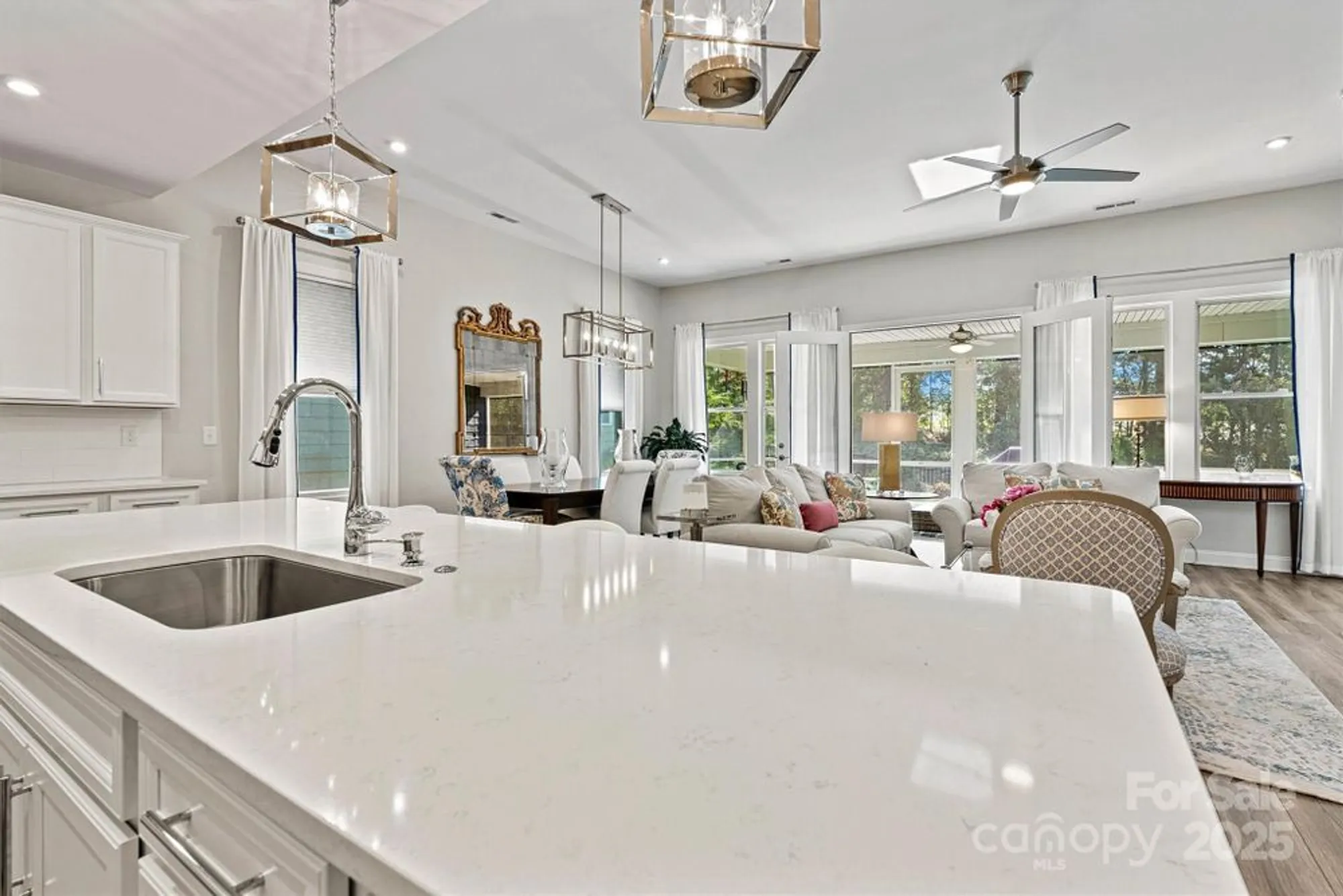 Property Slideshow image 16 of 48 | 12508 old iron ln, Charlotte, NC, 28215