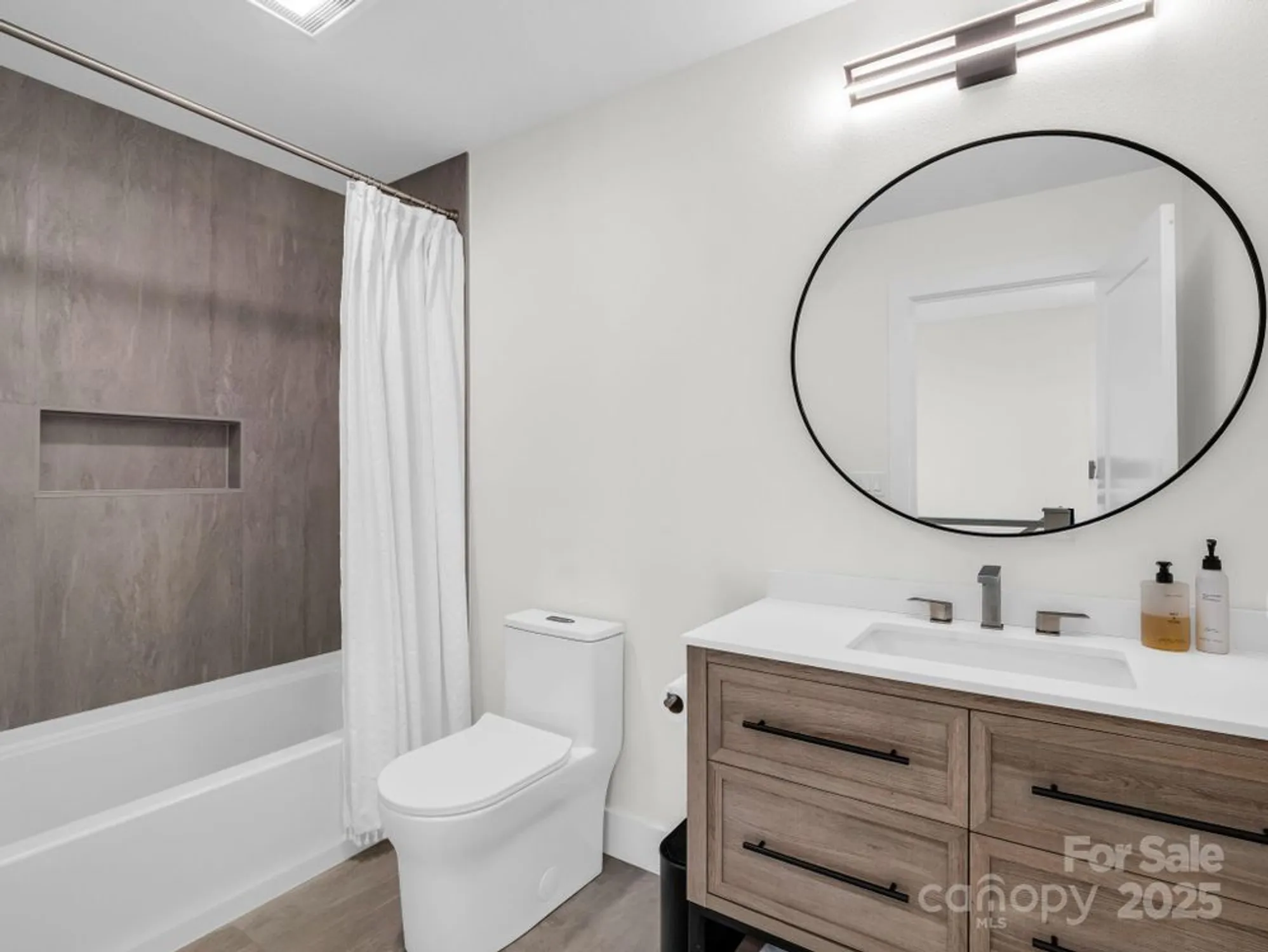 Property Slideshow image 40 of 48 | 123 millbrae loop, Hendersonville, NC, 28791