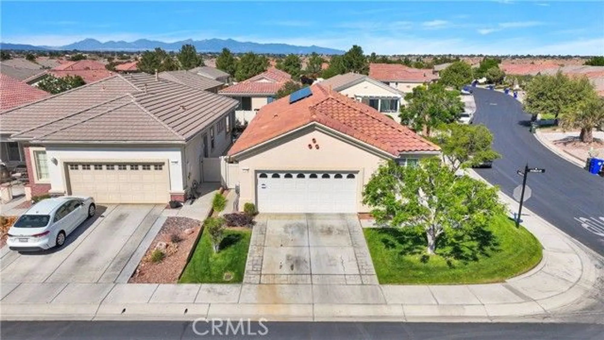 Property Slideshow image 26 of 45 | 11170 avonlea rd, Apple Valley, CA, 92308