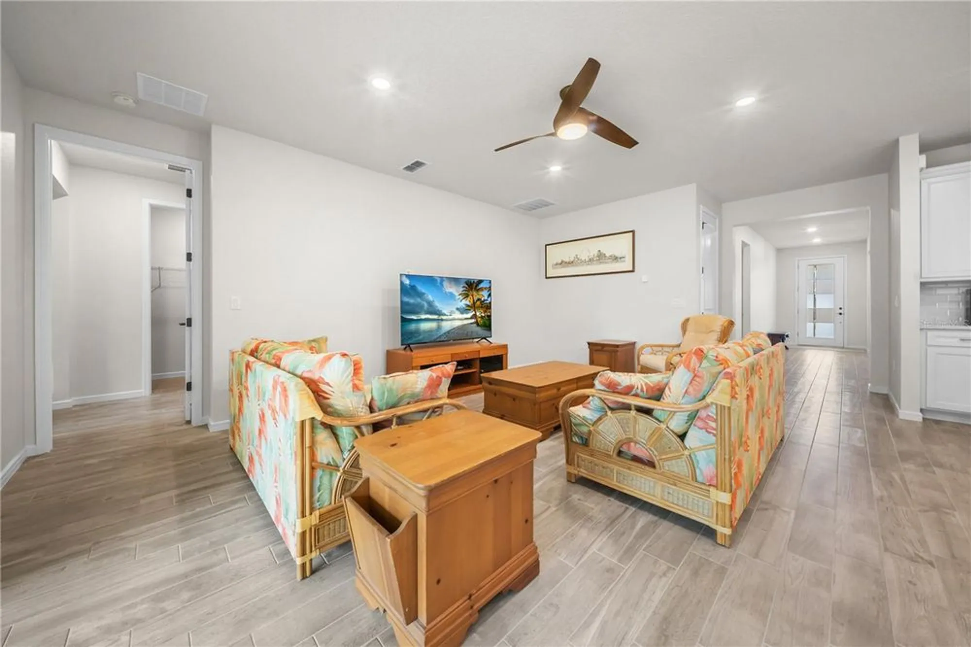 Property Slideshow image 13 of 28 | 2698 river creek ln, Saint Cloud, FL, 34771