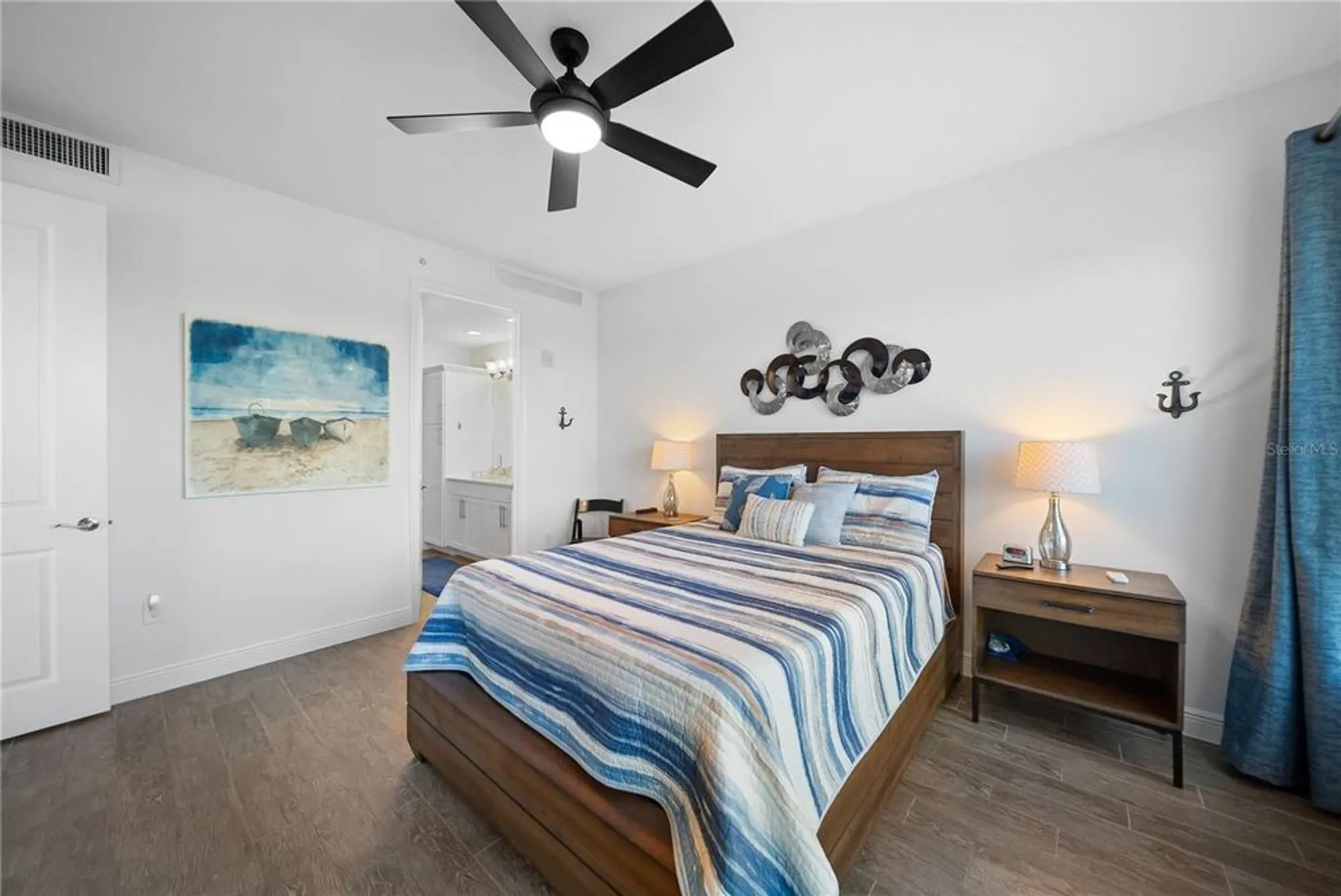 Property Slideshow image 21 of 72 | 391 aruba cir 303, Bradenton, FL, 34209