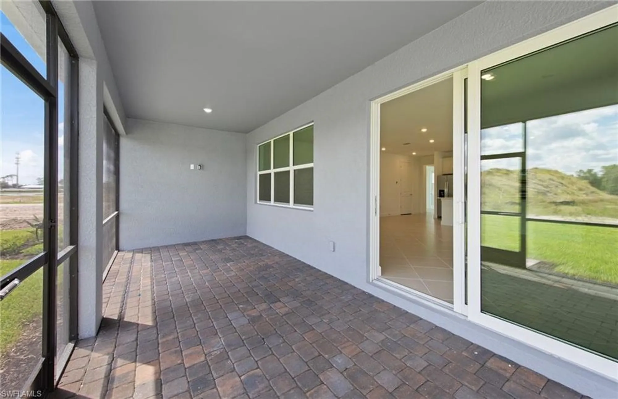 Property Slideshow image 25 of 46 | 17290 willow tree ln, North Fort Myers, FL, 33917