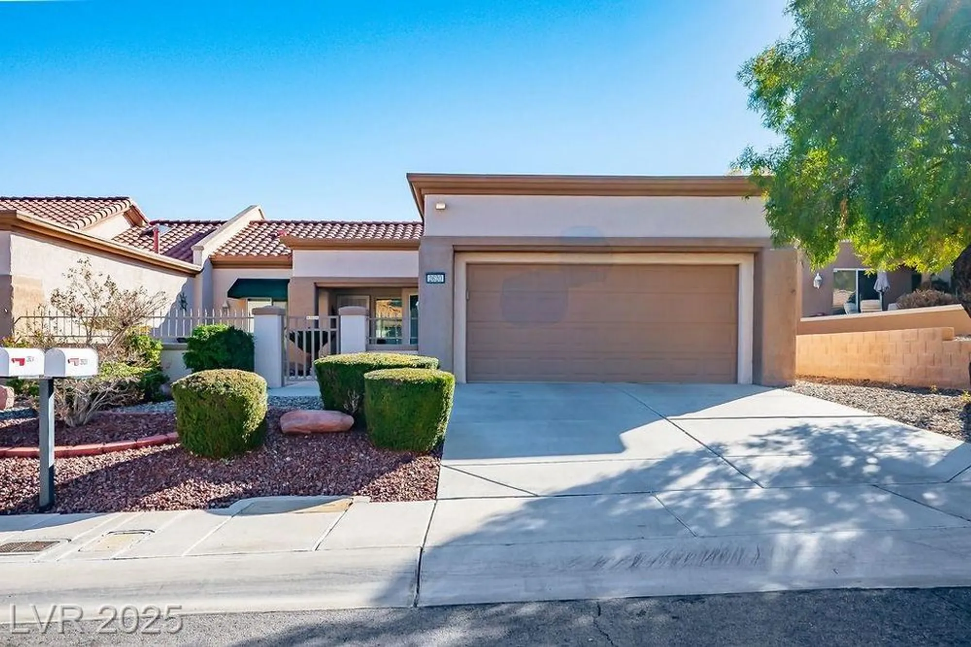 Property Slideshow image 2 of 85 | 2620 deer lake st, Las Vegas, NV, 89134