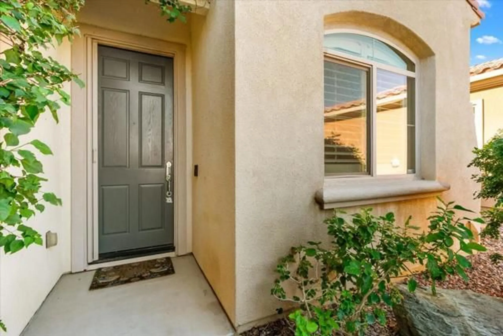Property Slideshow image 4 of 24 | 81543 avenida de baile, Indio, CA, 92203