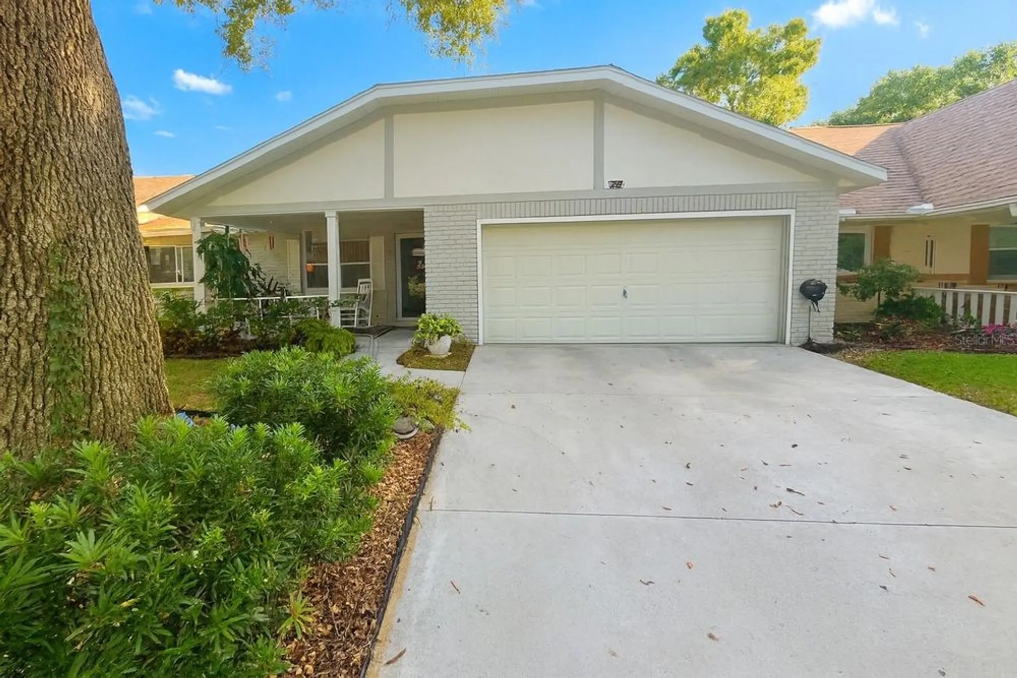 Property Slideshow image 2 of 25 | 8556 sw 90th ln c, Ocala, FL, 34481