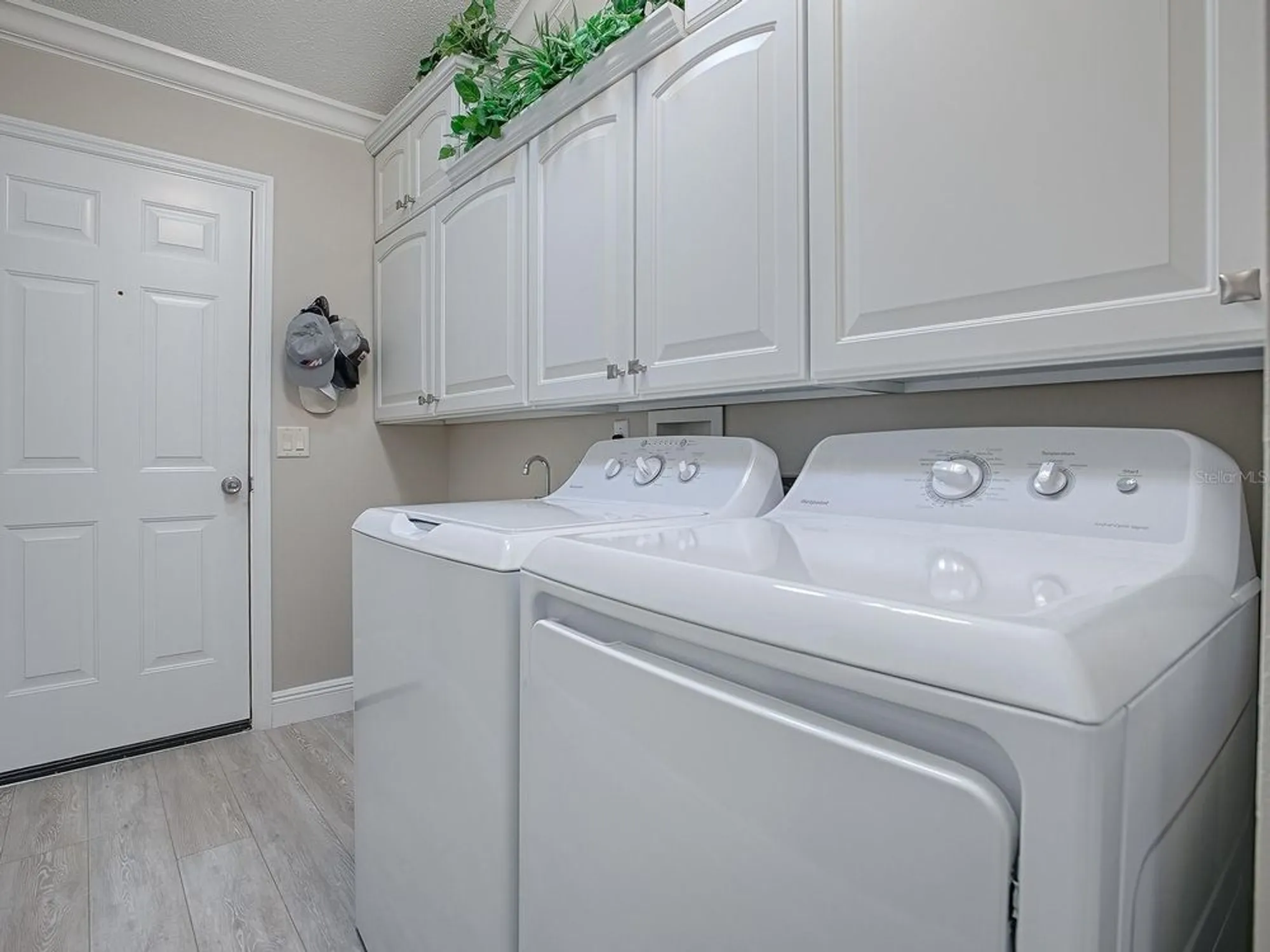 Property Slideshow image 35 of 42 | 421 aldama ave, The Villages, FL, 32159