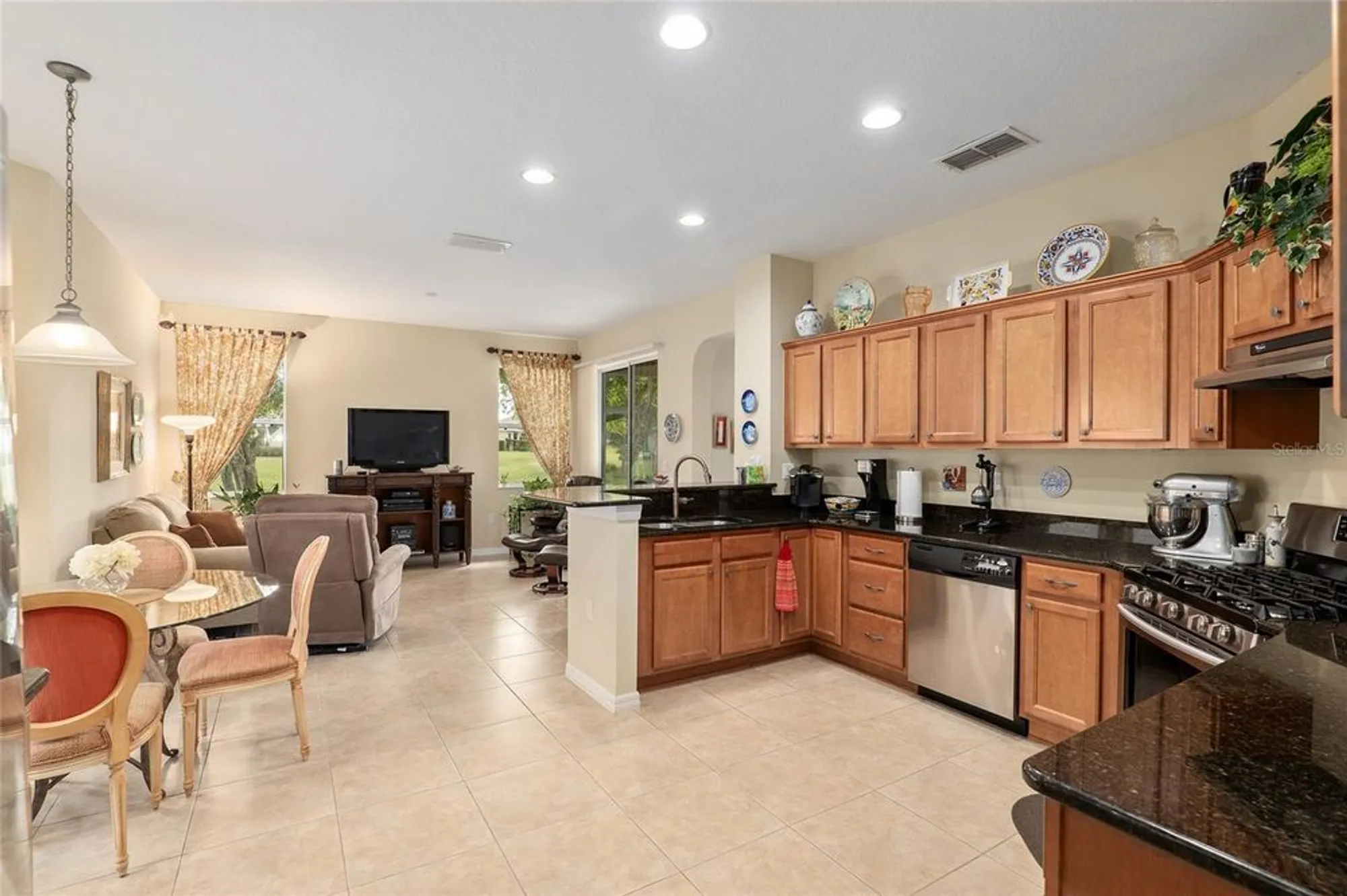 Property Slideshow image 23 of 50 | 9274 sw 94th loop, Ocala, FL, 34481