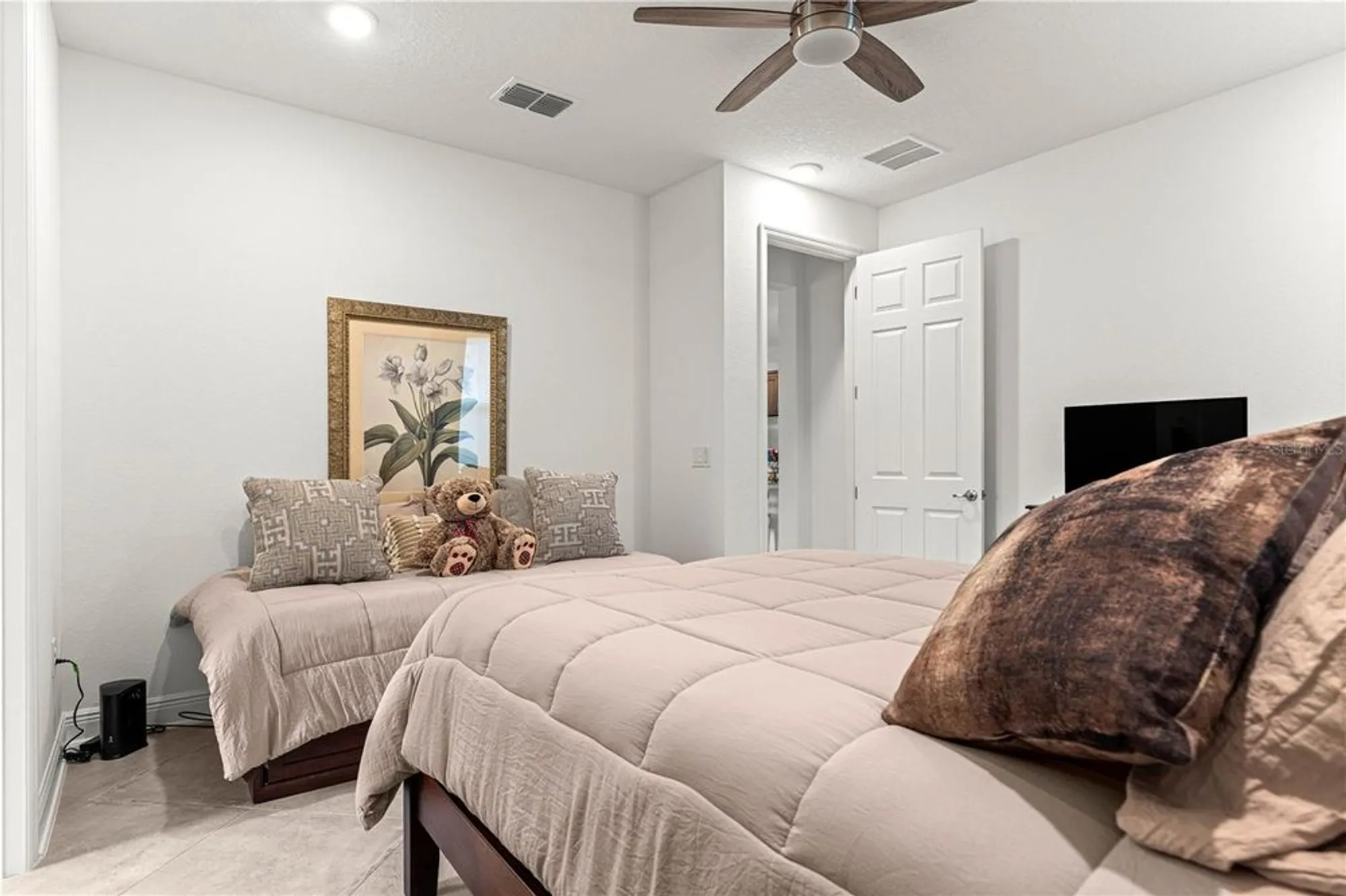 Property Slideshow image 5 of 67 | 10248 sw 93rd pl, Ocala, FL, 34481