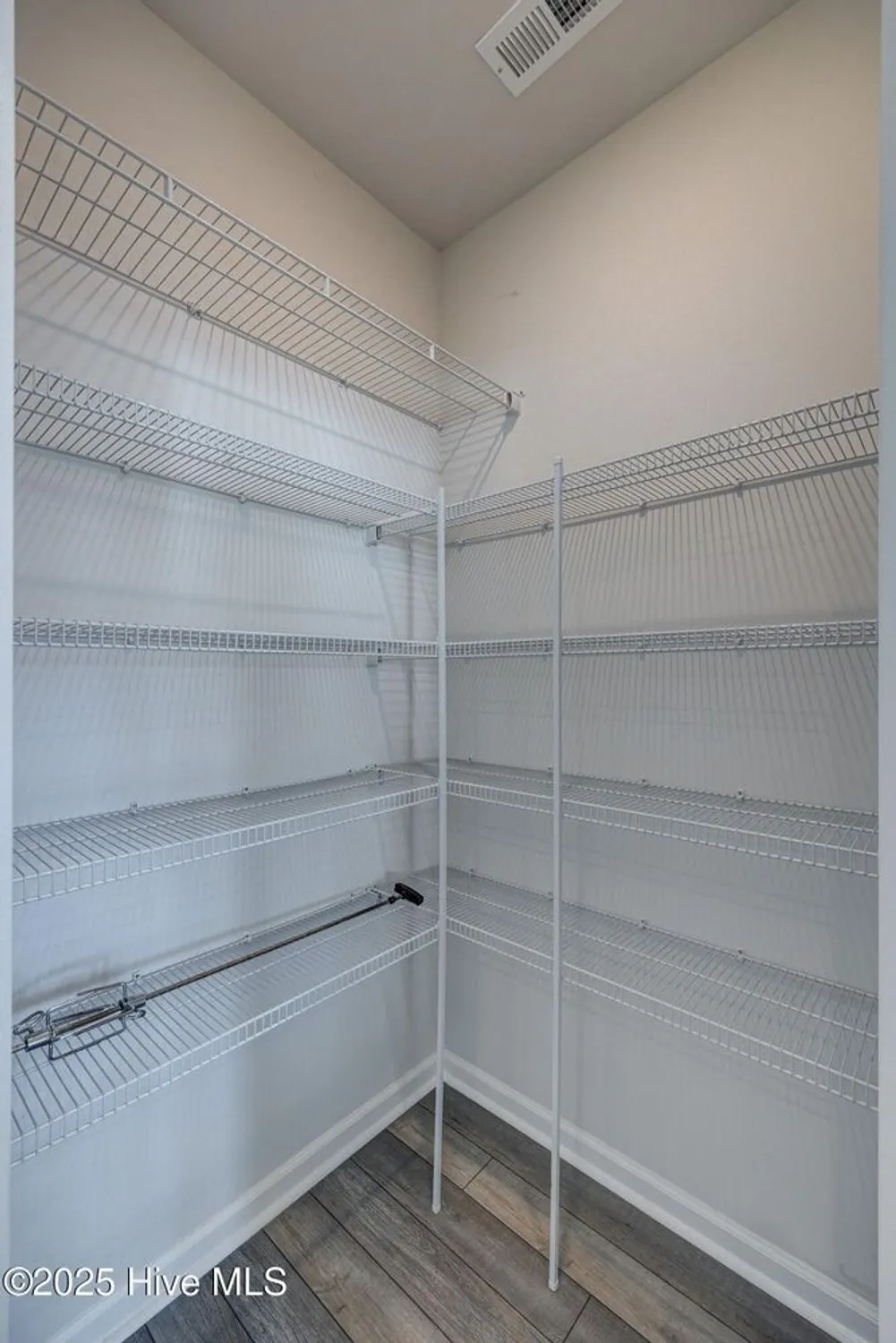 Property Slideshow image 19 of 39 | 1369 trisail ter, Wilmington, NC, 28412