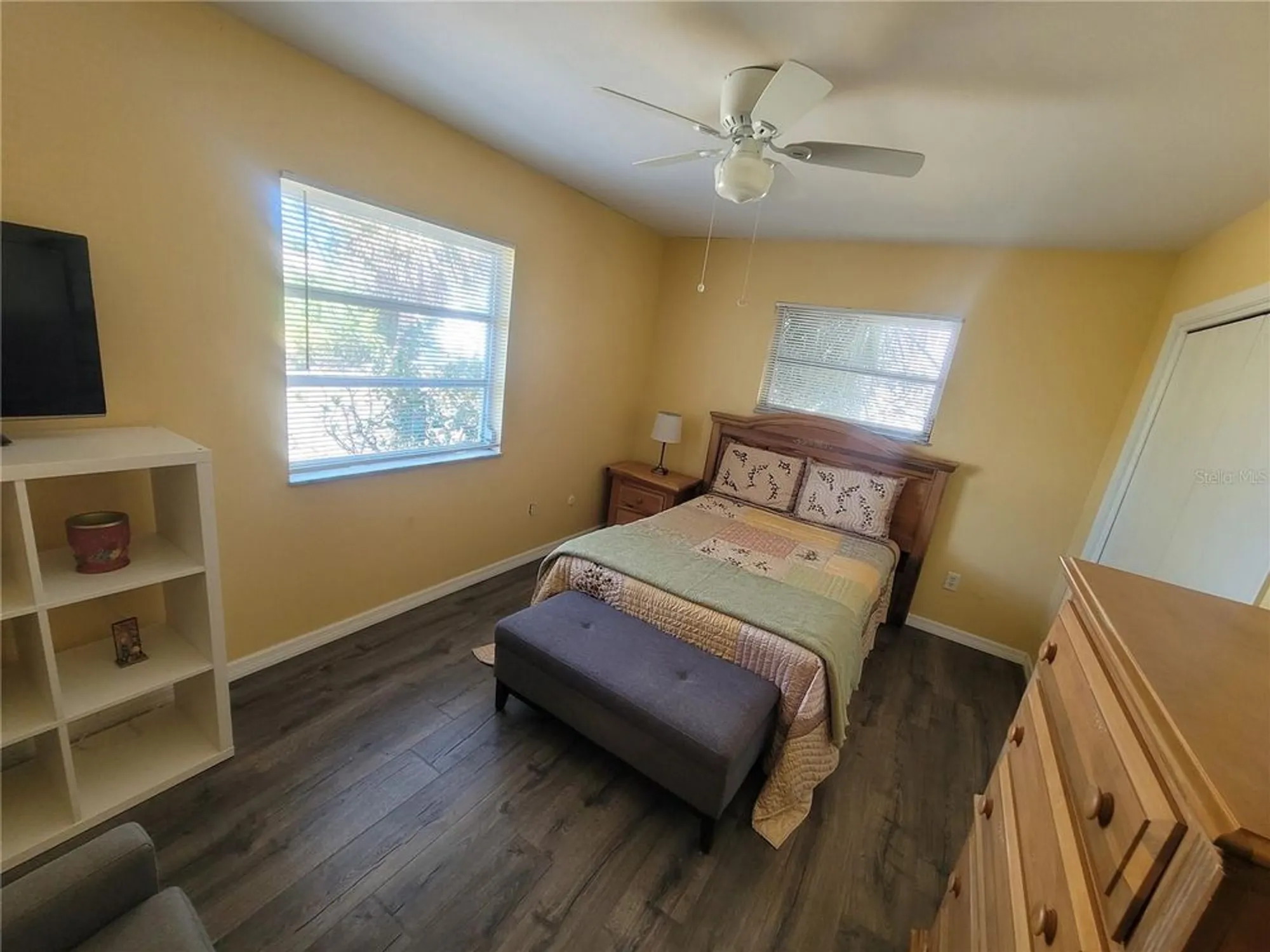 Property Slideshow image 20 of 44 | 823 la jolla ave, Sun City Center, FL, 33573