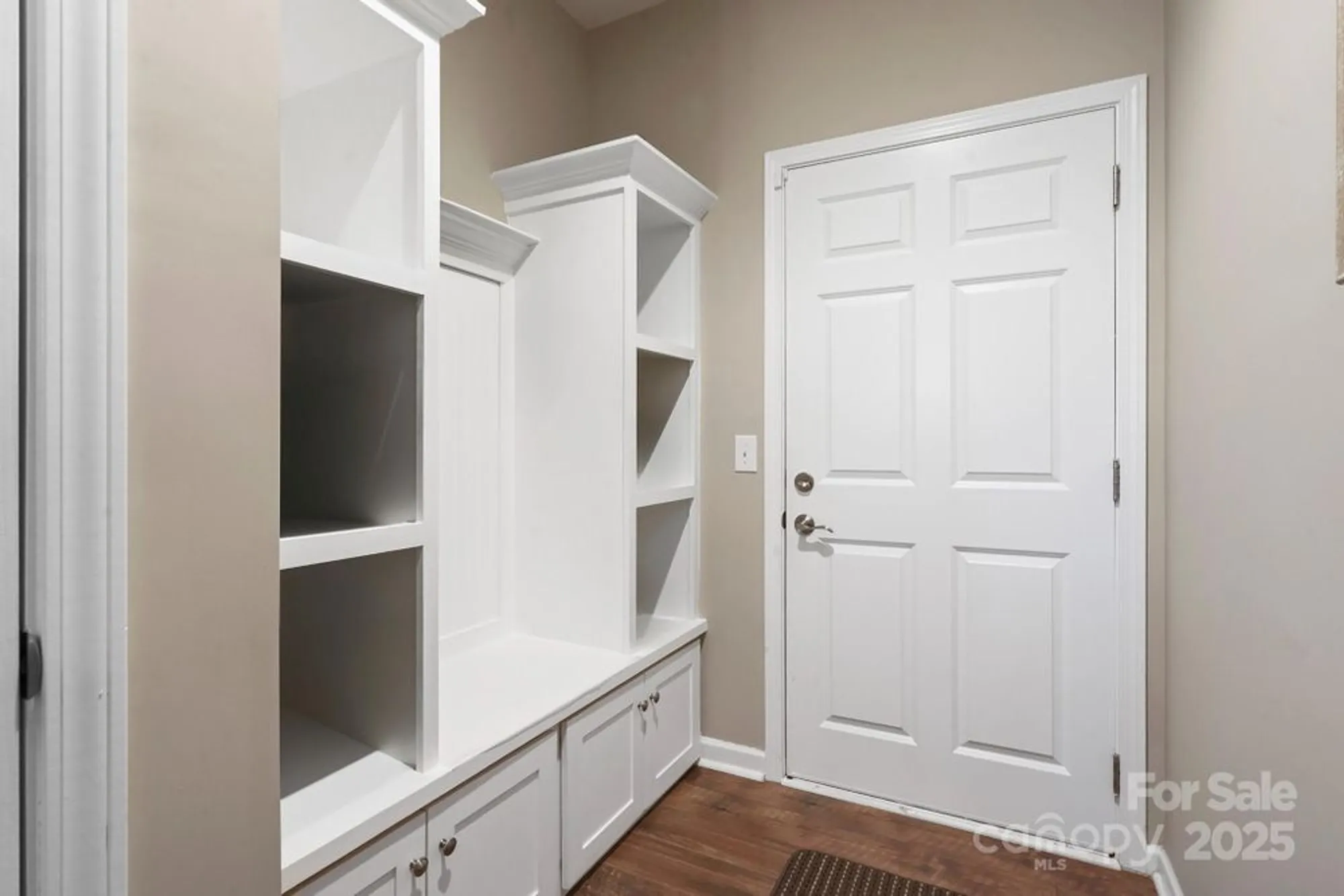 Property Slideshow image 28 of 38 | 689 birchway dr, Fort Mill, SC, 29715