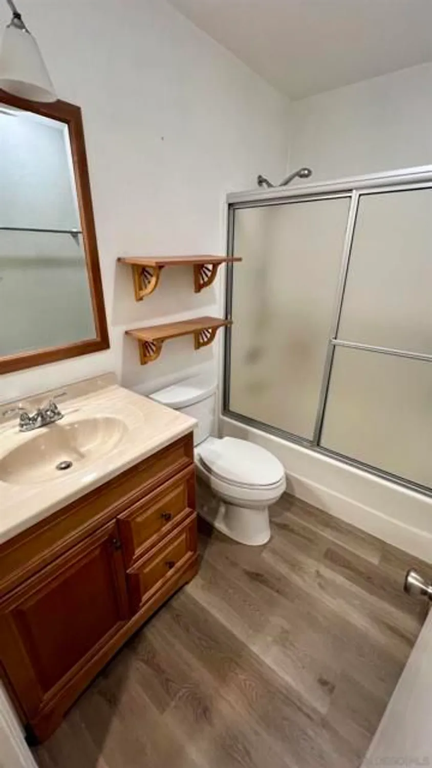 Property Slideshow image 9 of 11 | 6330 genesee ave 213, San Diego, CA, 92122