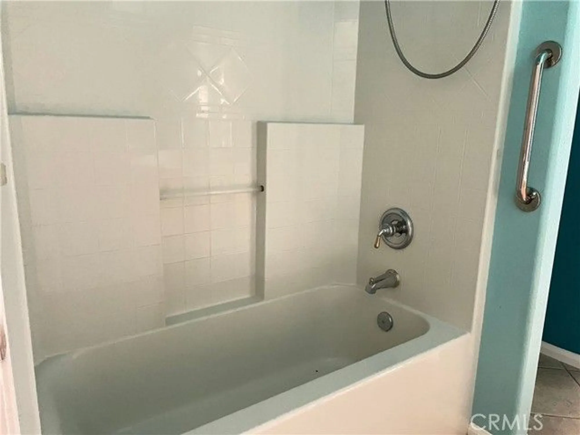 Property Slideshow image 32 of 38 | 5819 sleepy hollow rd, Banning, CA, 92220