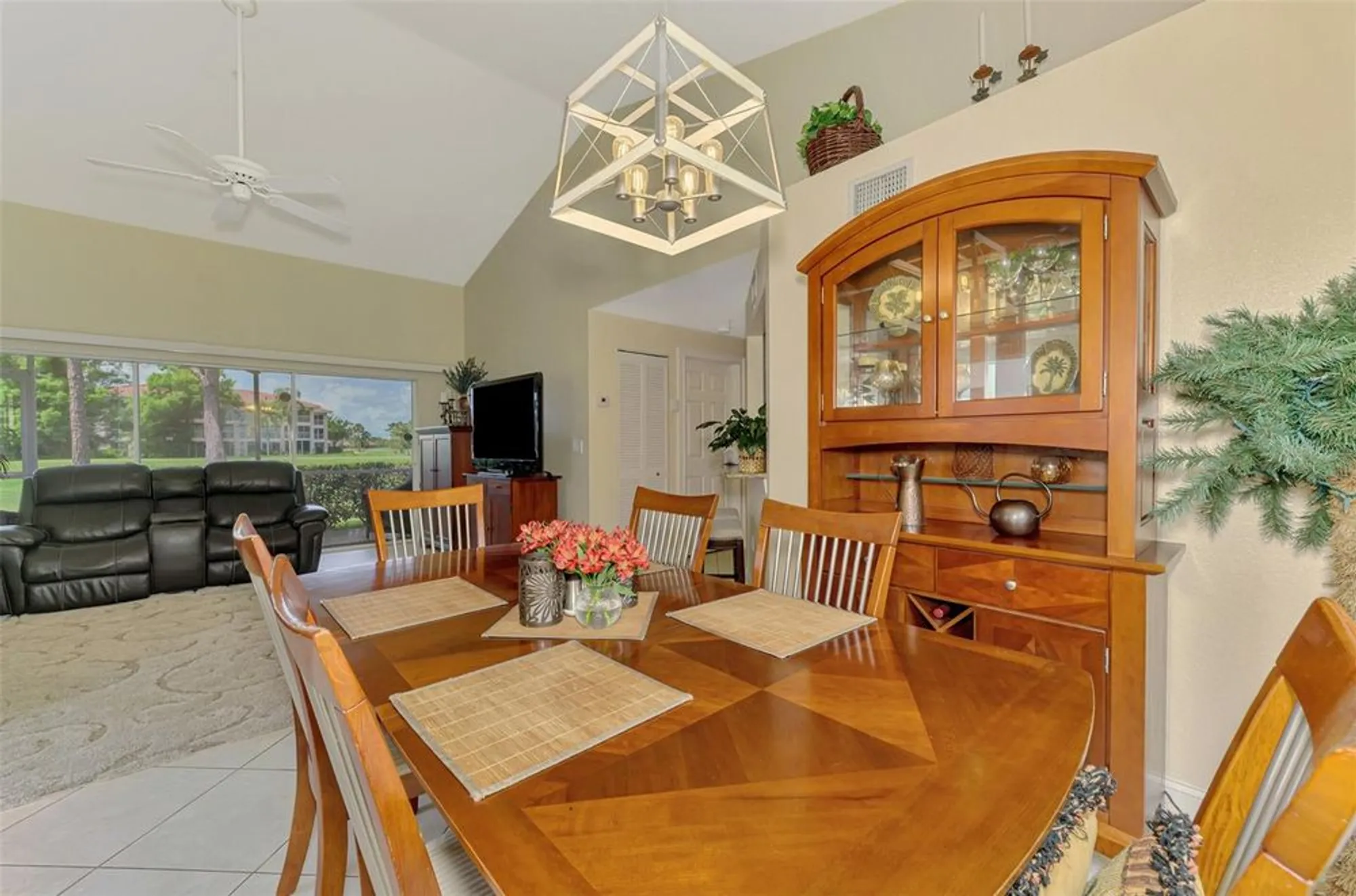 Property Slideshow image 13 of 71 | 6546 fairway gardens dr # 6546, Bradenton, FL, 34203