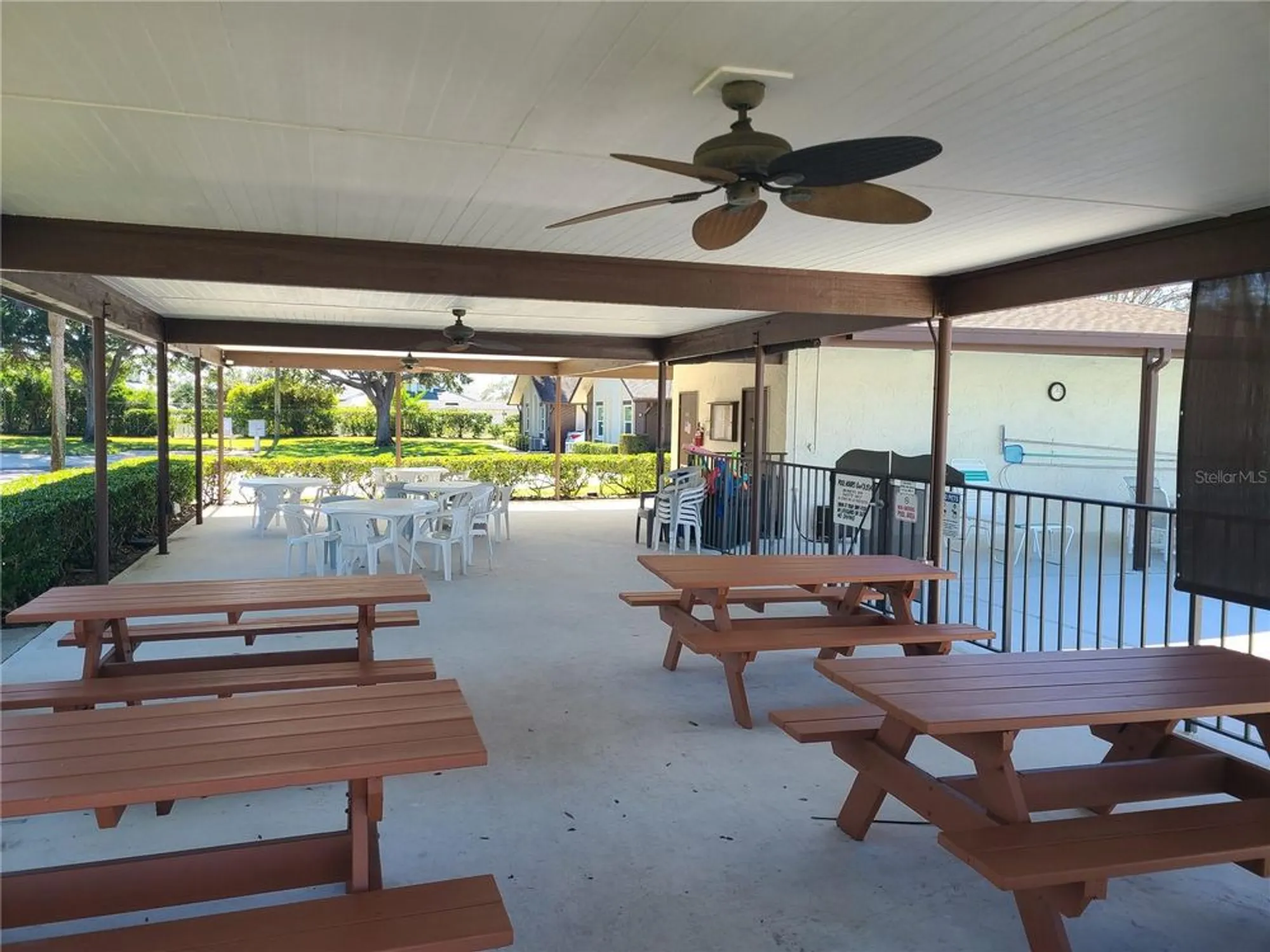 Property Slideshow image 32 of 43 | 1342 stonehaven ln, Dunedin, FL, 34698