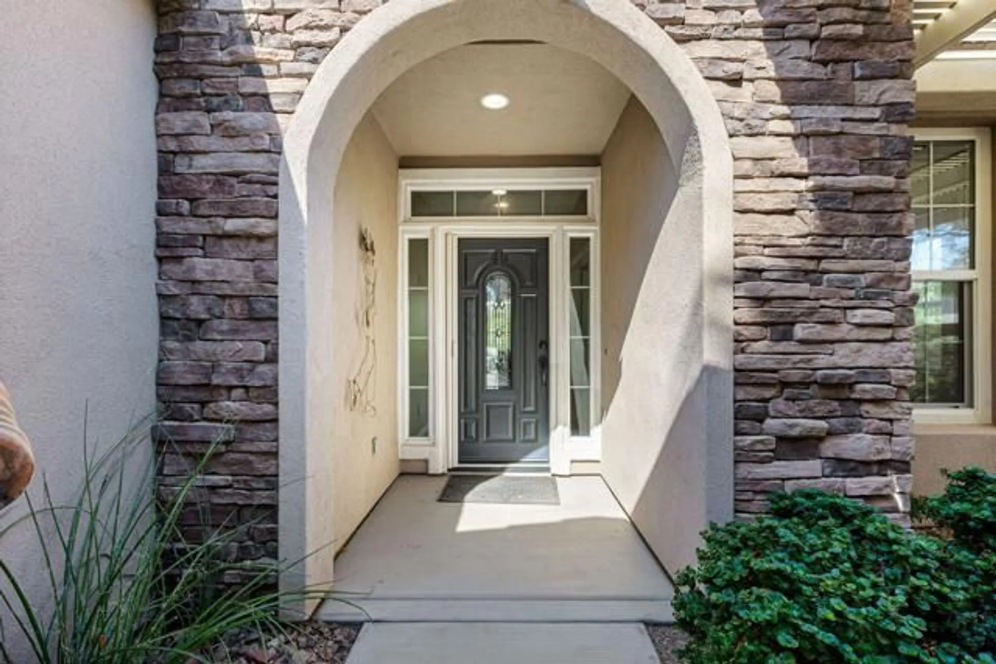 Property Slideshow image 7 of 83 | 81406 joshua tree ct, La Quinta, CA, 92253