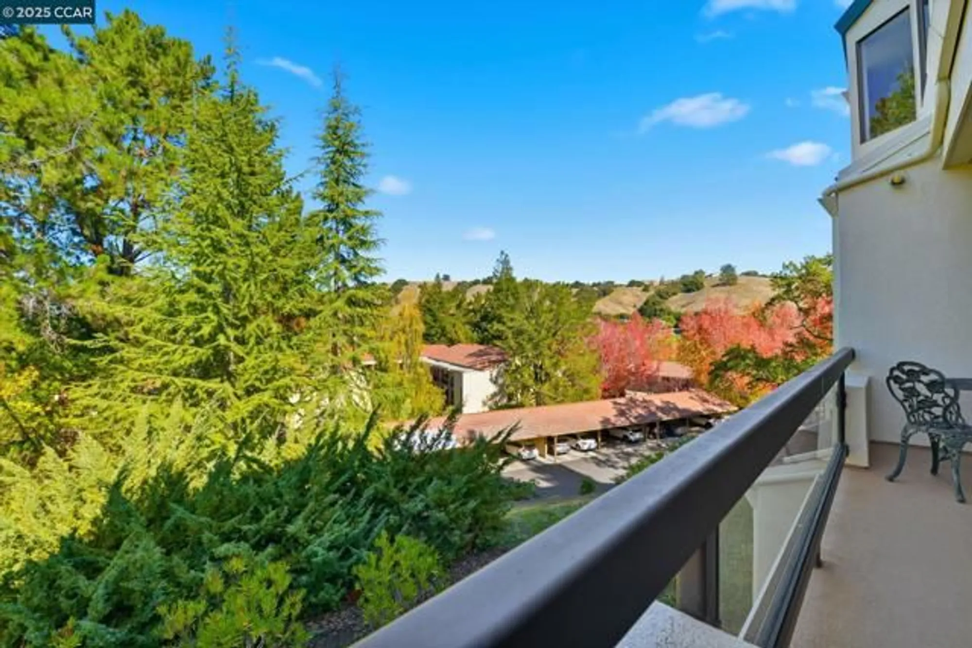 Property Slideshow image 2 of 33 | 1221 avenida sevilla 1b, Walnut Creek, CA, 94595